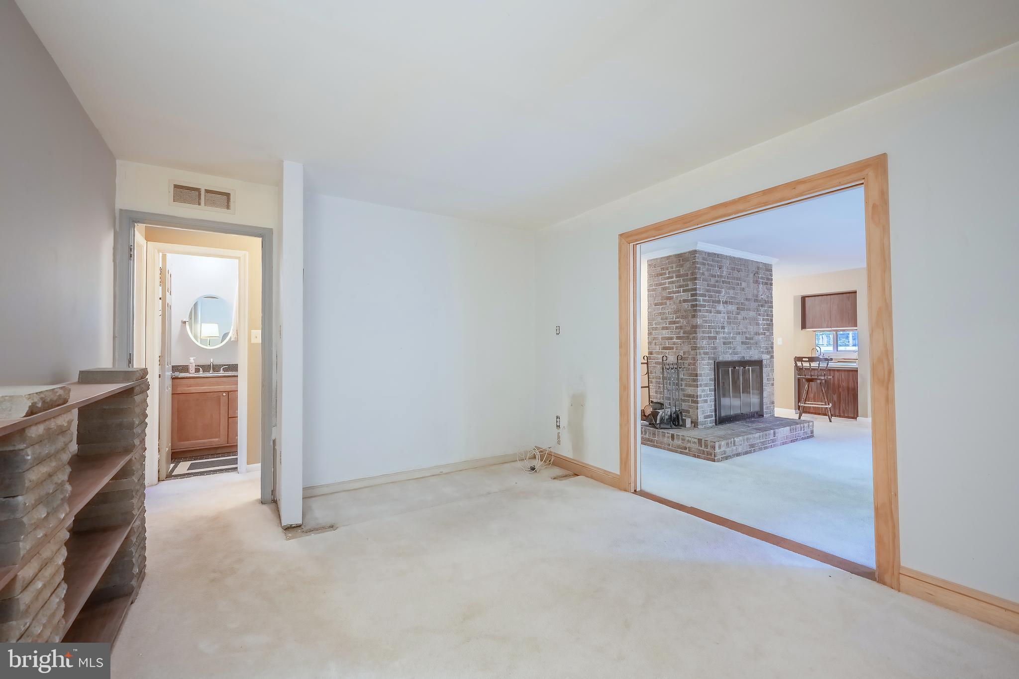 MCHENRY HEIGHTS - Residential