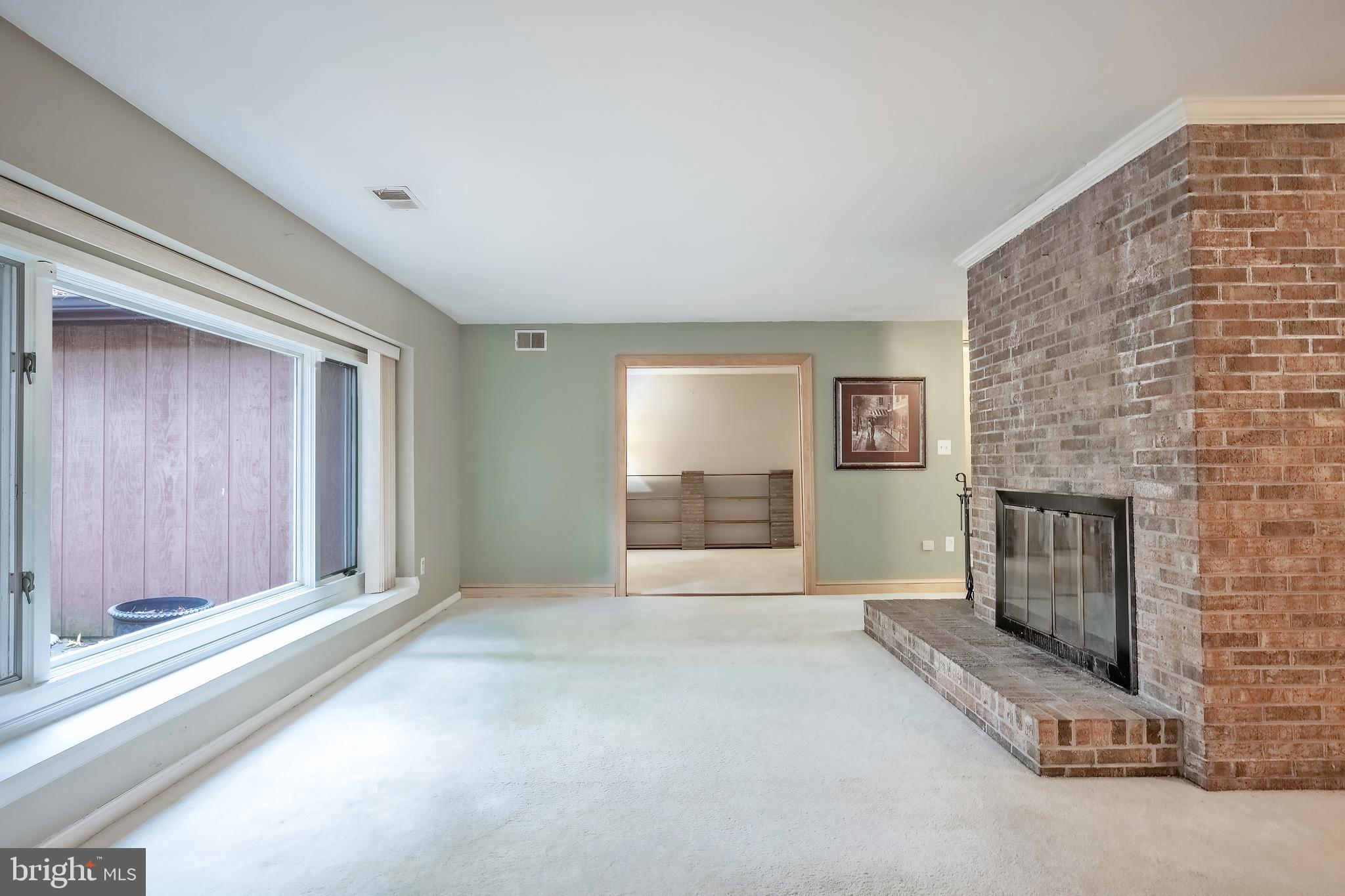 MCHENRY HEIGHTS - Residential