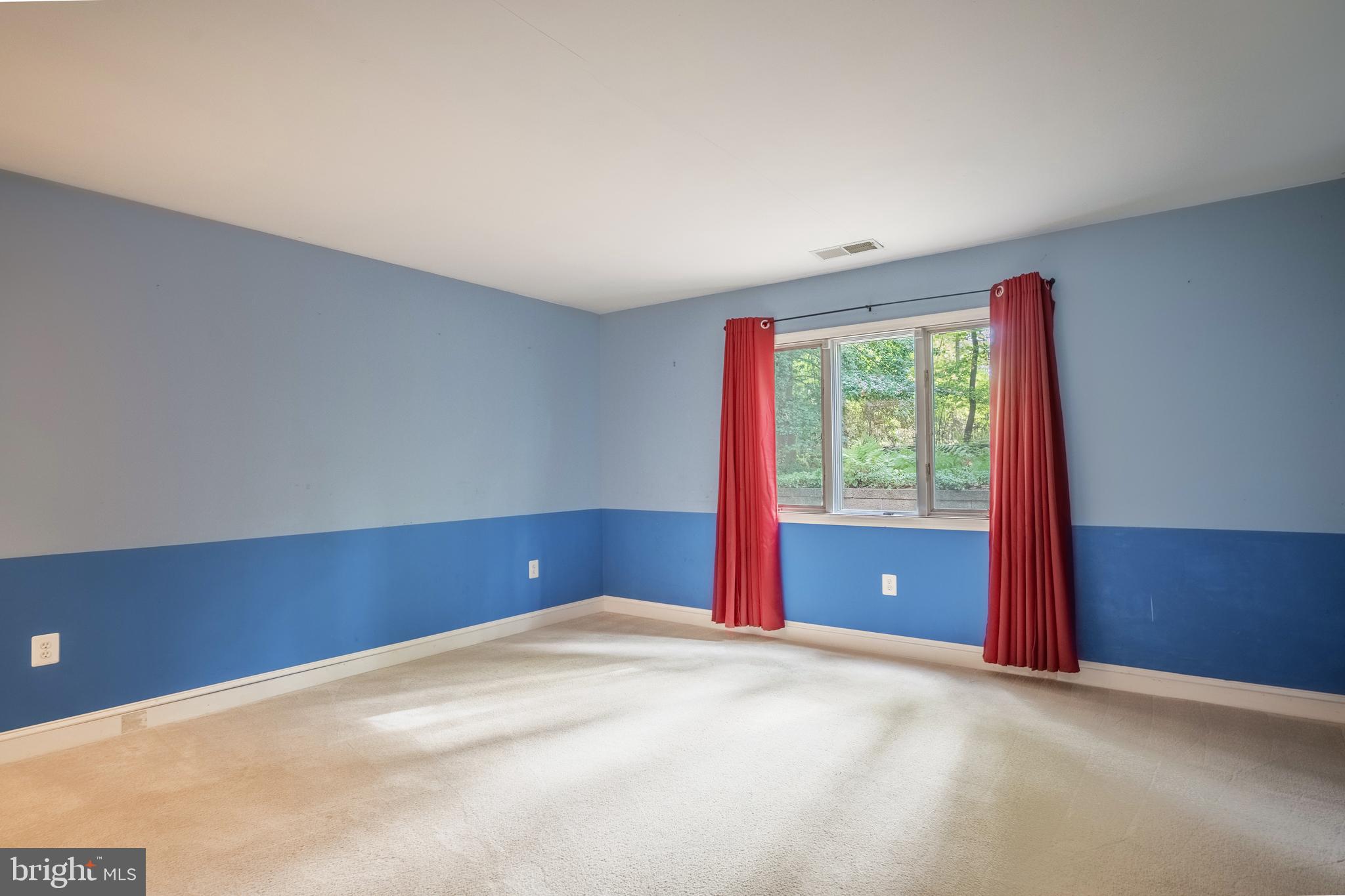 MCHENRY HEIGHTS - Residential