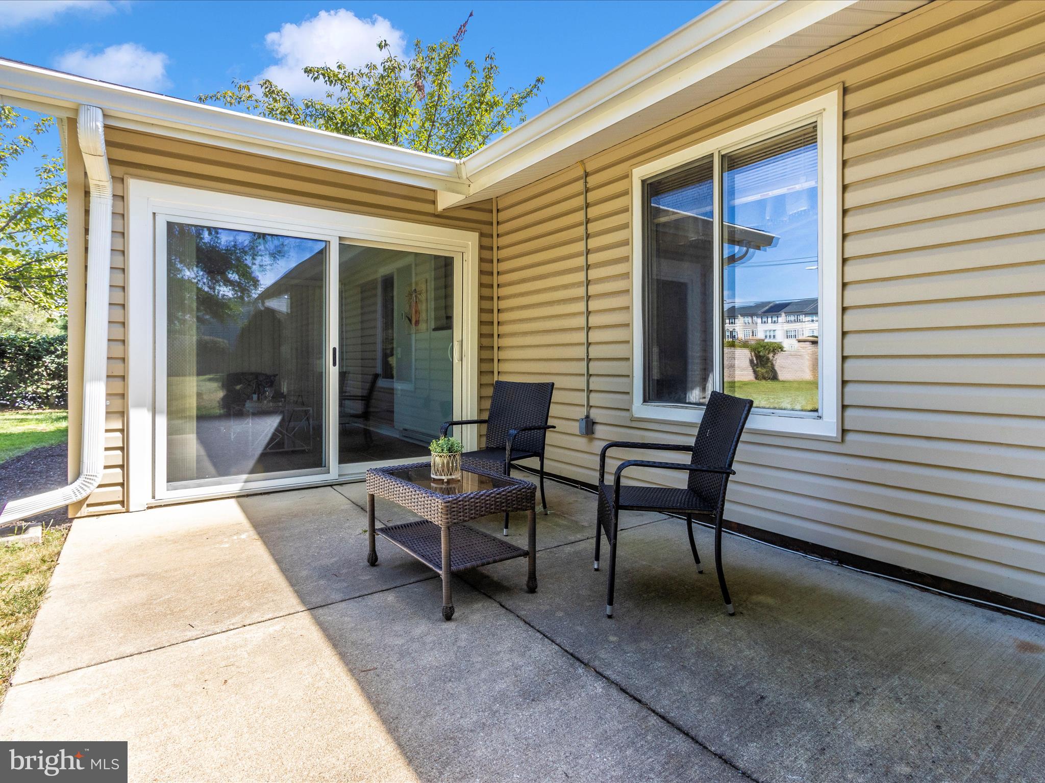 ROSSMOOR MUTUAL #18 - Residential