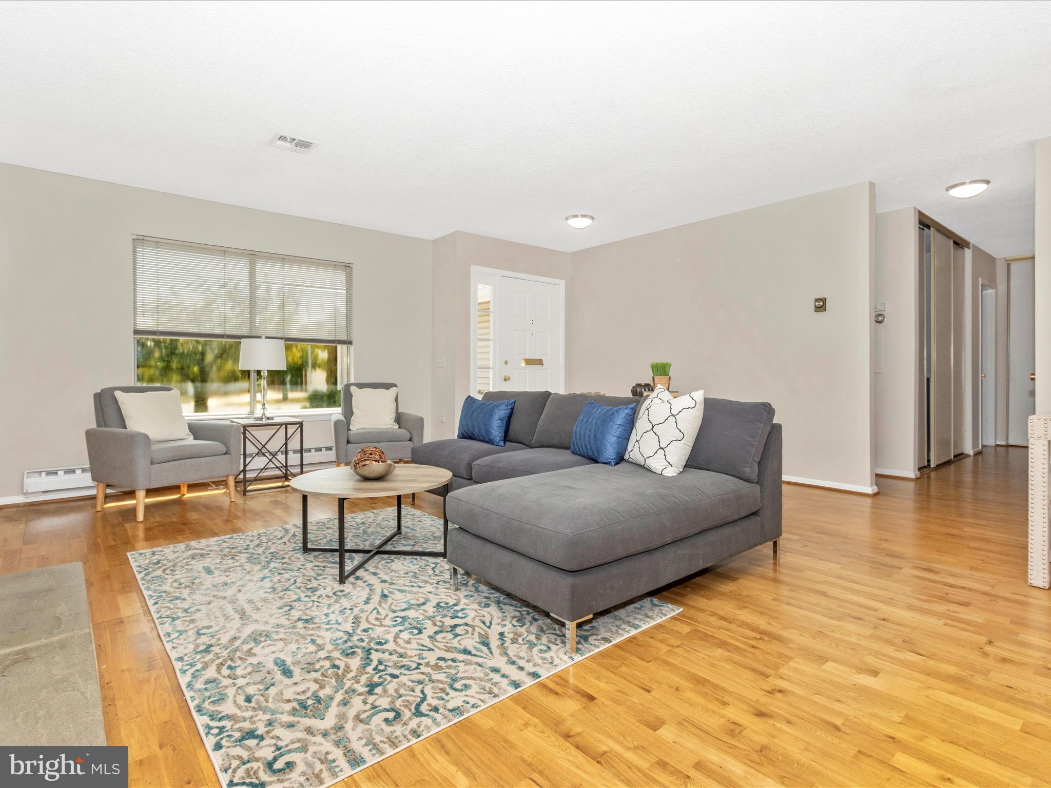 ROSSMOOR MUTUAL #18 - Residential