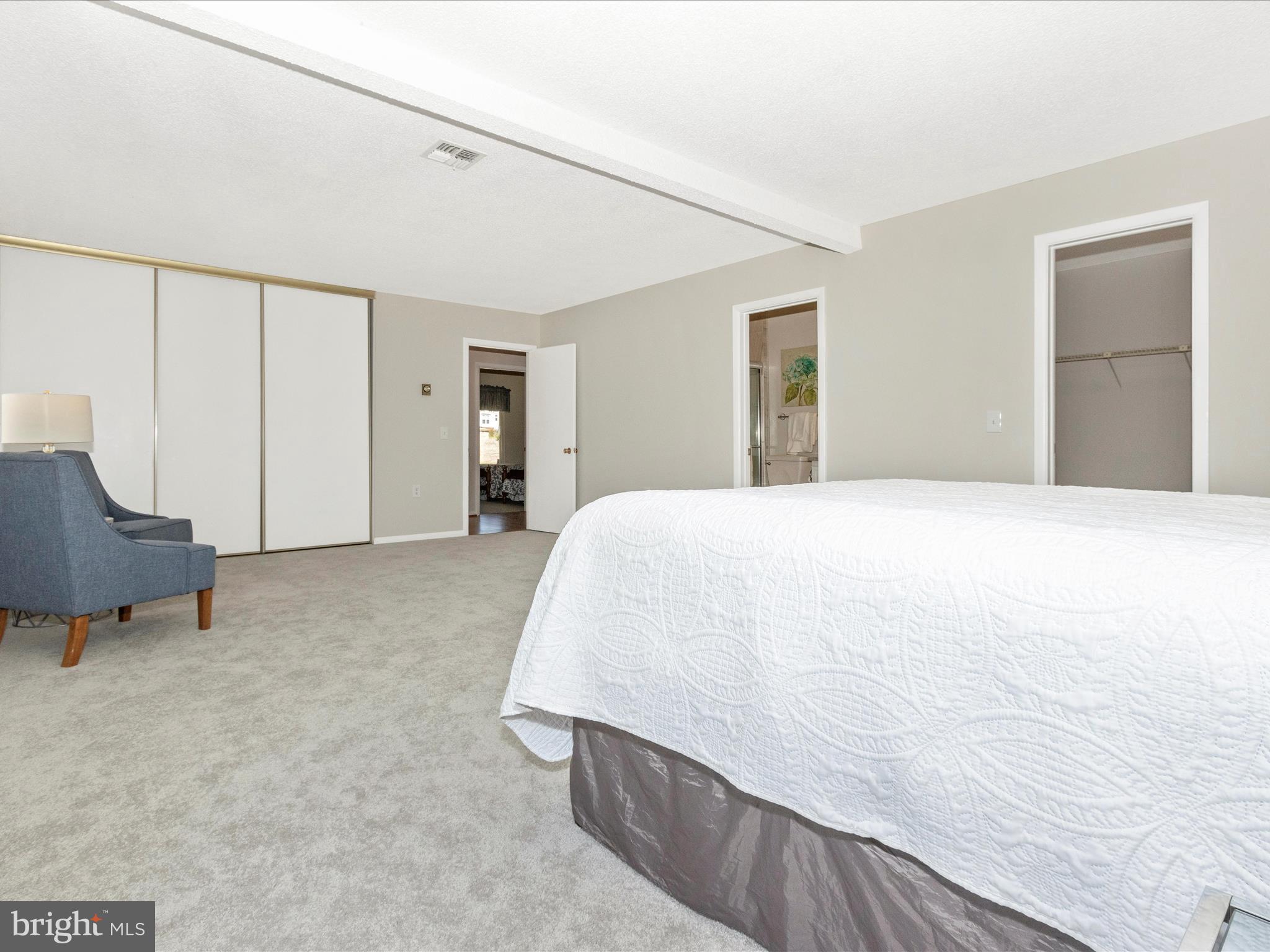 ROSSMOOR MUTUAL #18 - Residential