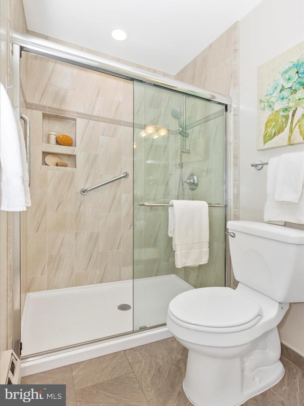 ROSSMOOR MUTUAL #18 - Residential