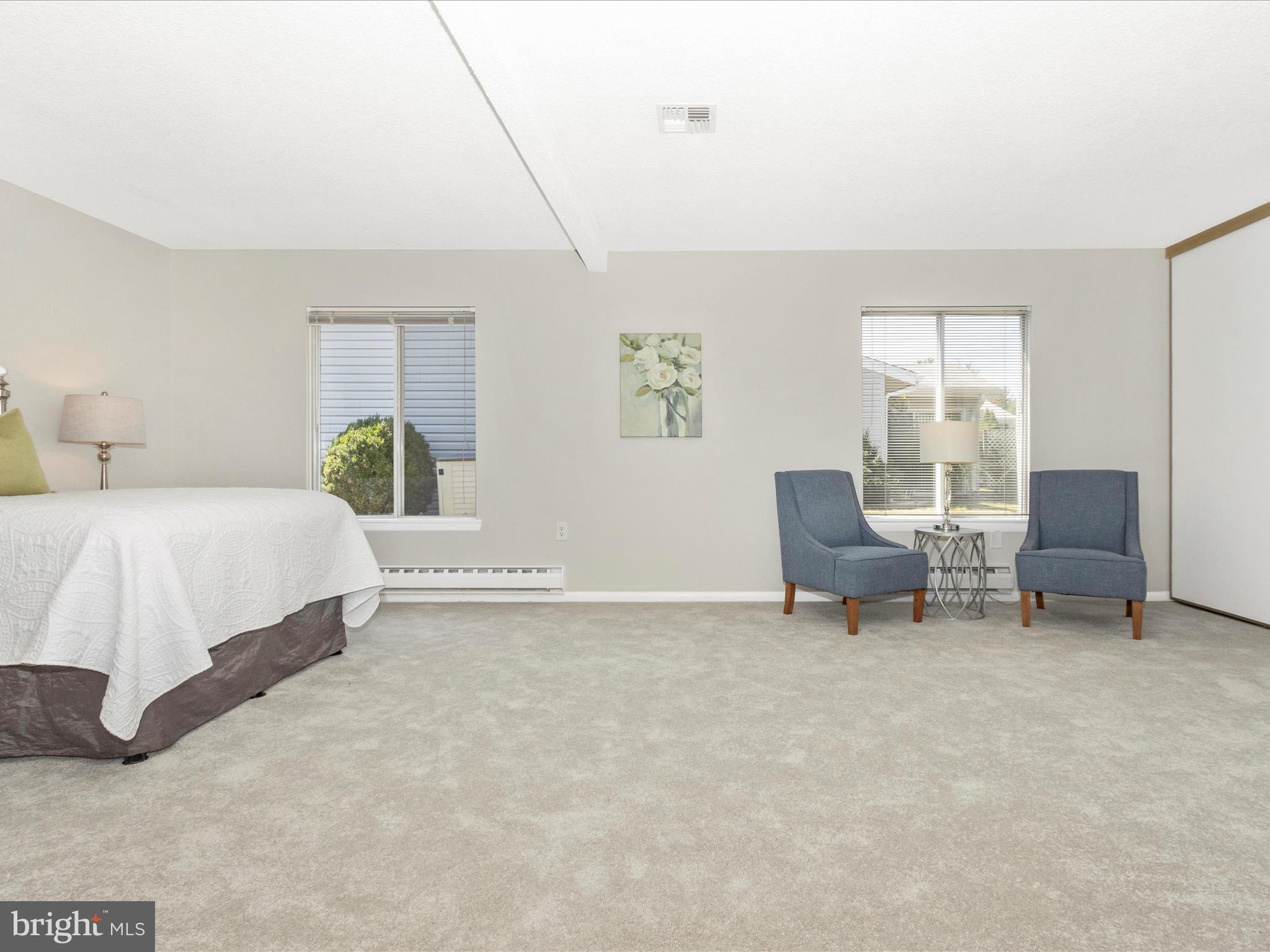 ROSSMOOR MUTUAL #18 - Residential