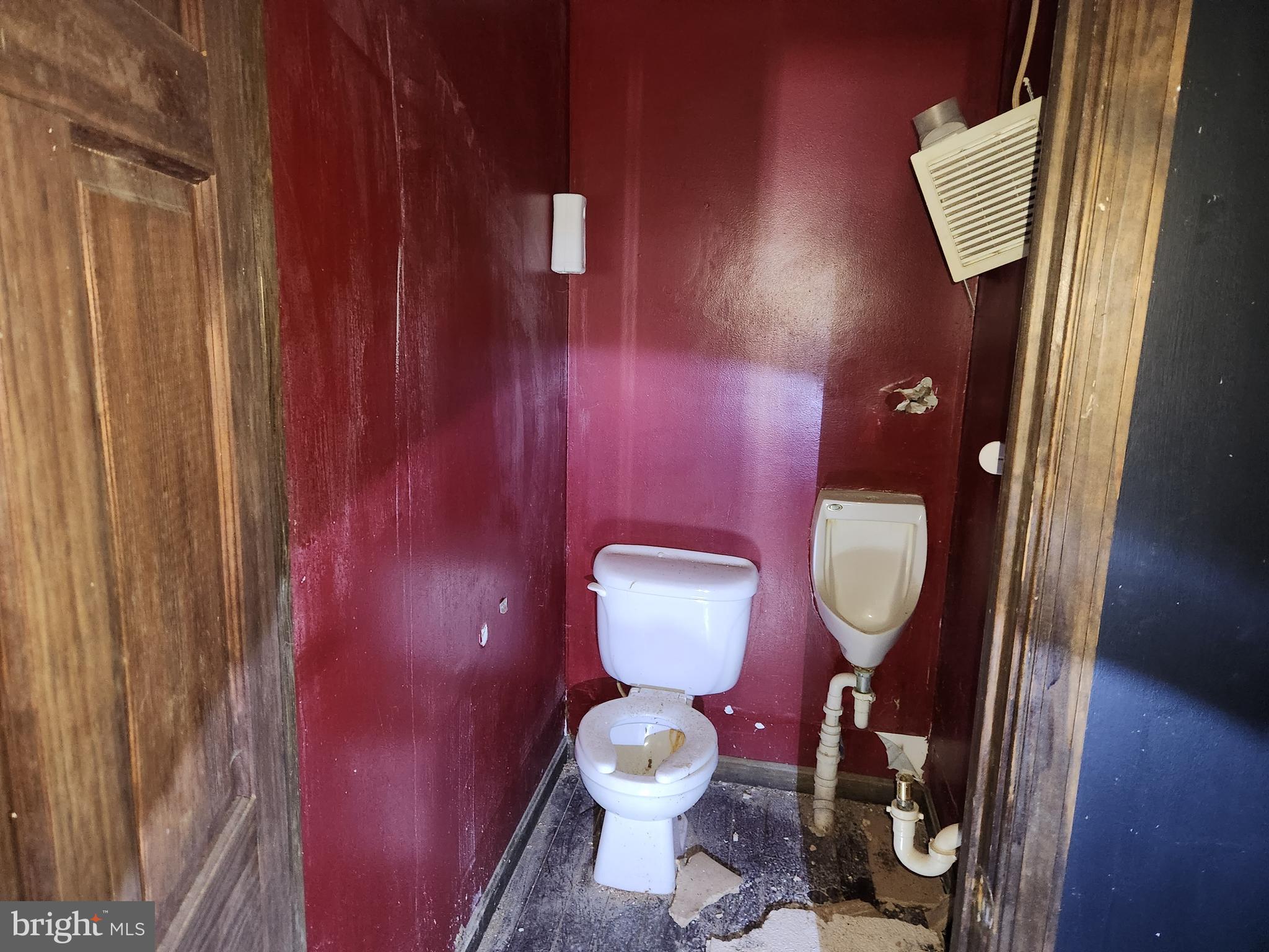 COLDSTREAM HOMESTEAD MONTEBELLO HISTORIC DISTRICT - Residential