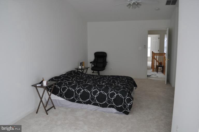 COLONNADE AT DULLES - Residential Lease