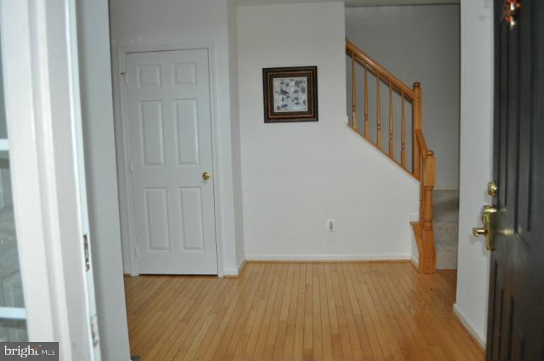 COLONNADE AT DULLES - Residential Lease