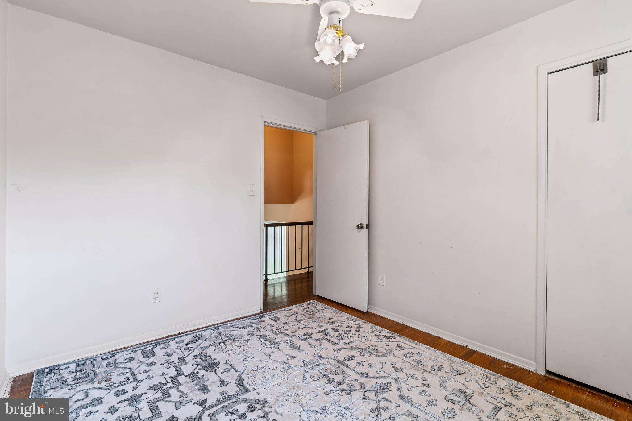 MAPLE HILL - Residential