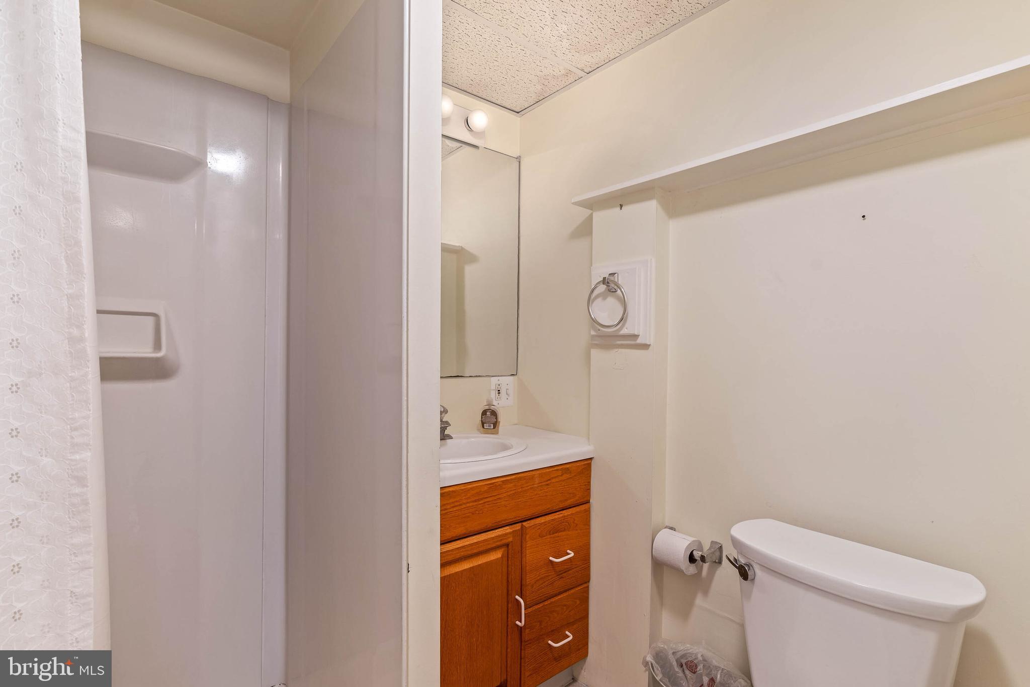 MAPLE HILL - Residential