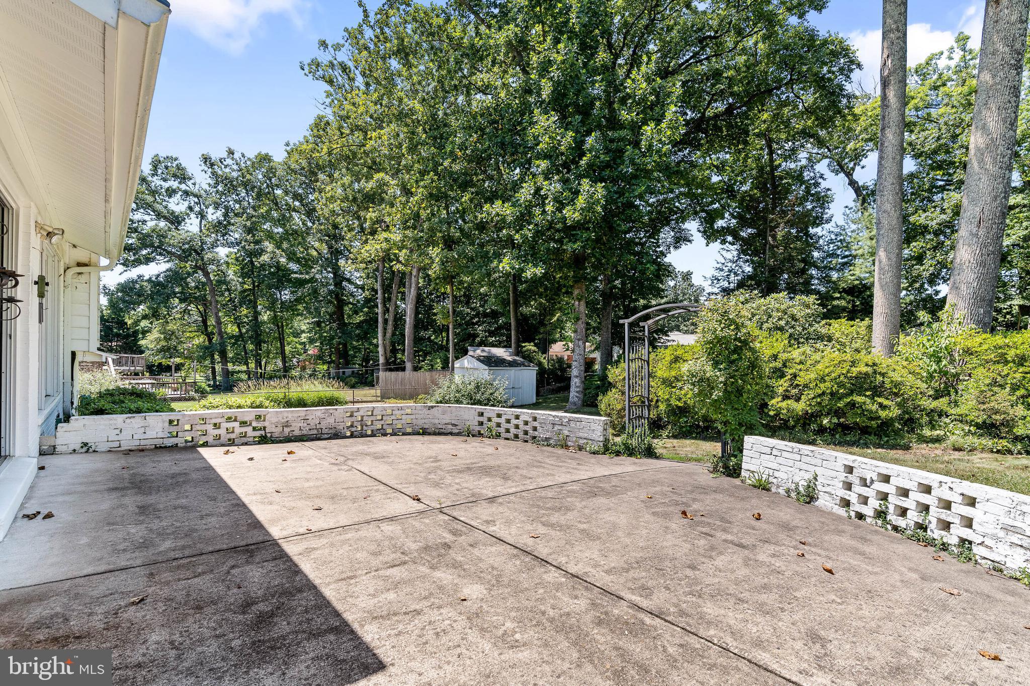 MAPLE HILL - Residential