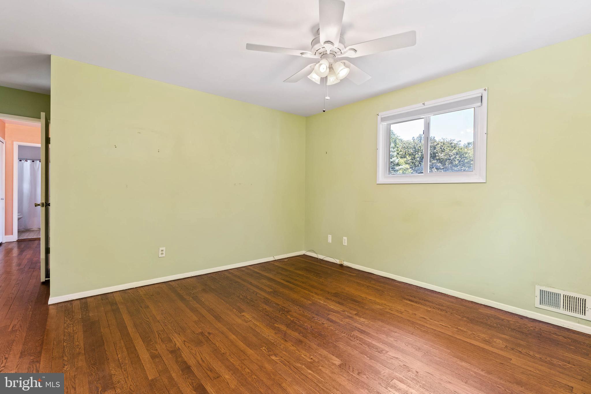 MAPLE HILL - Residential