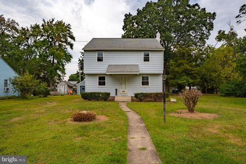 2057 GARFIELD AVENUE CROYDON PA 19021