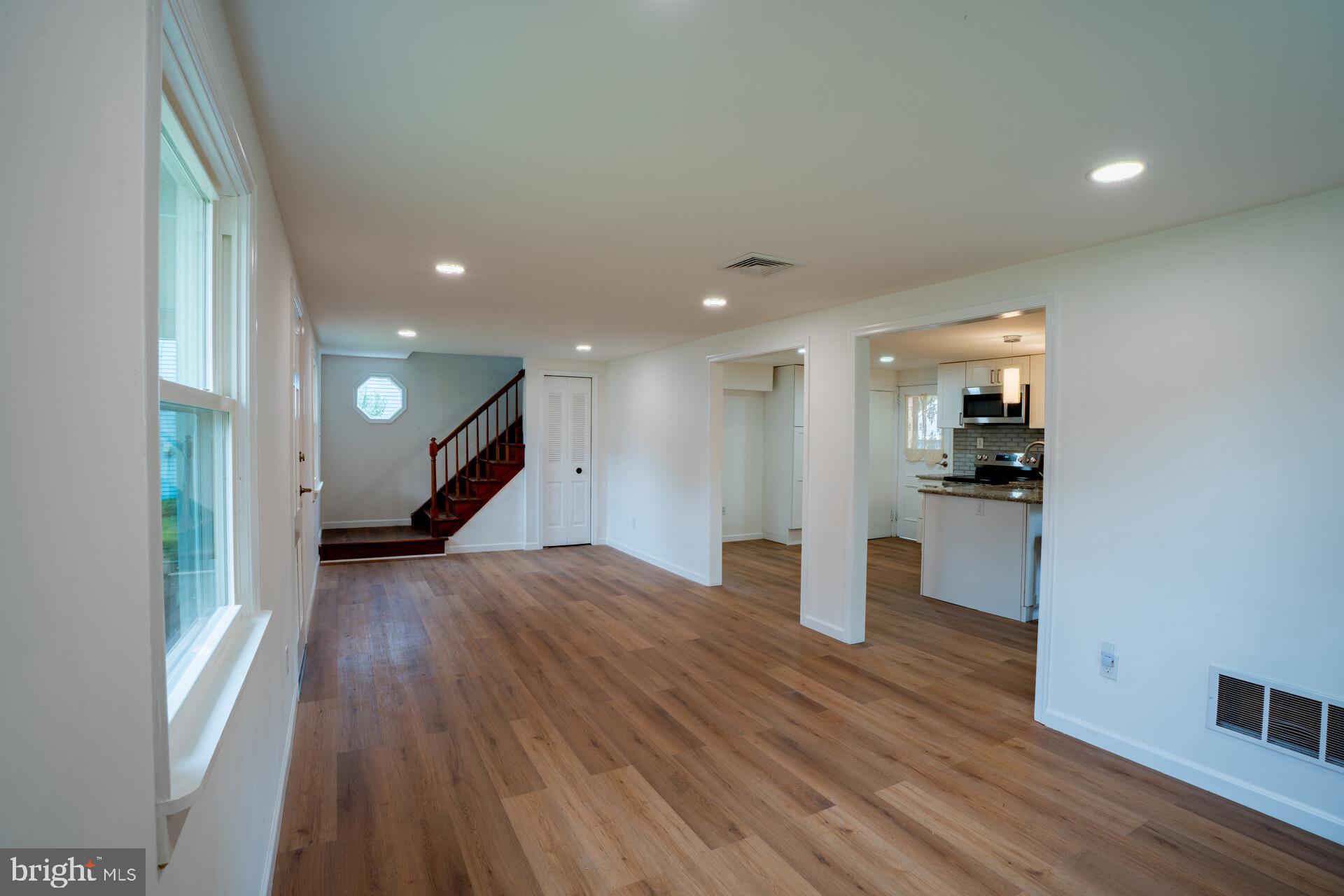 BRISTOL - Residential