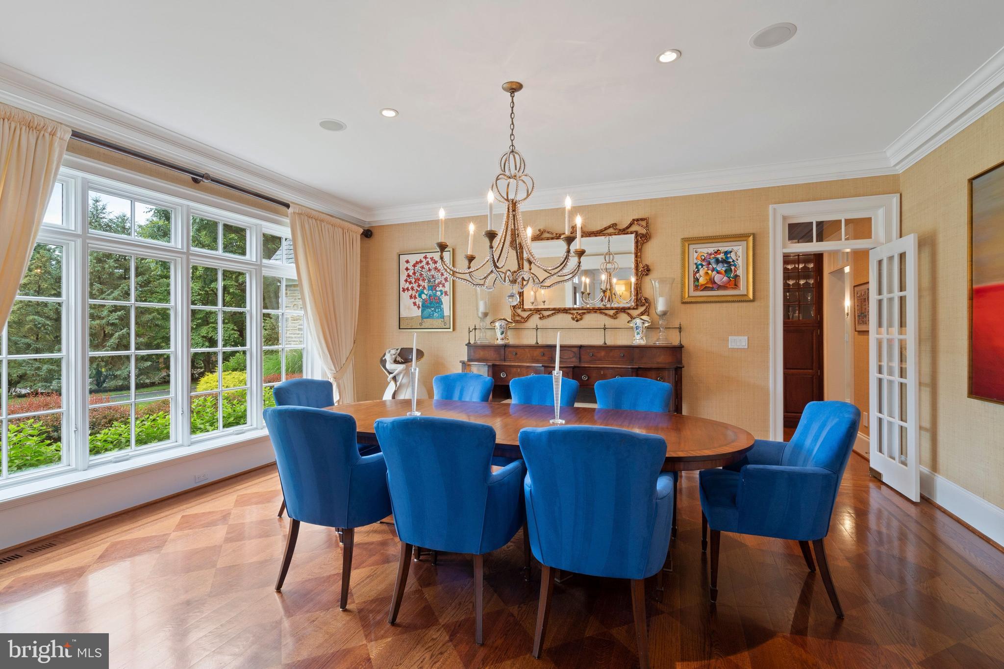 GLADWYNE - Residential