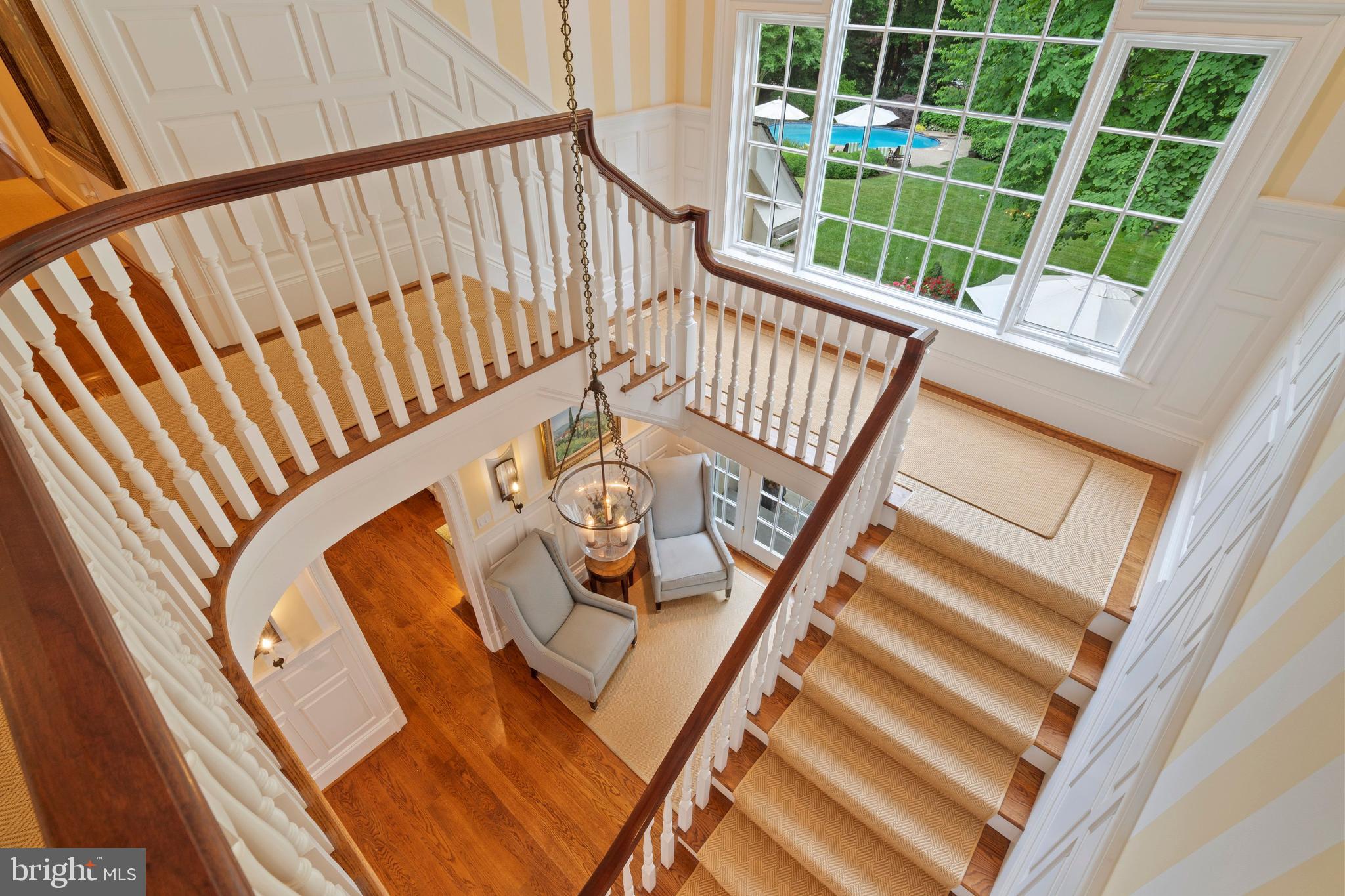 GLADWYNE - Residential