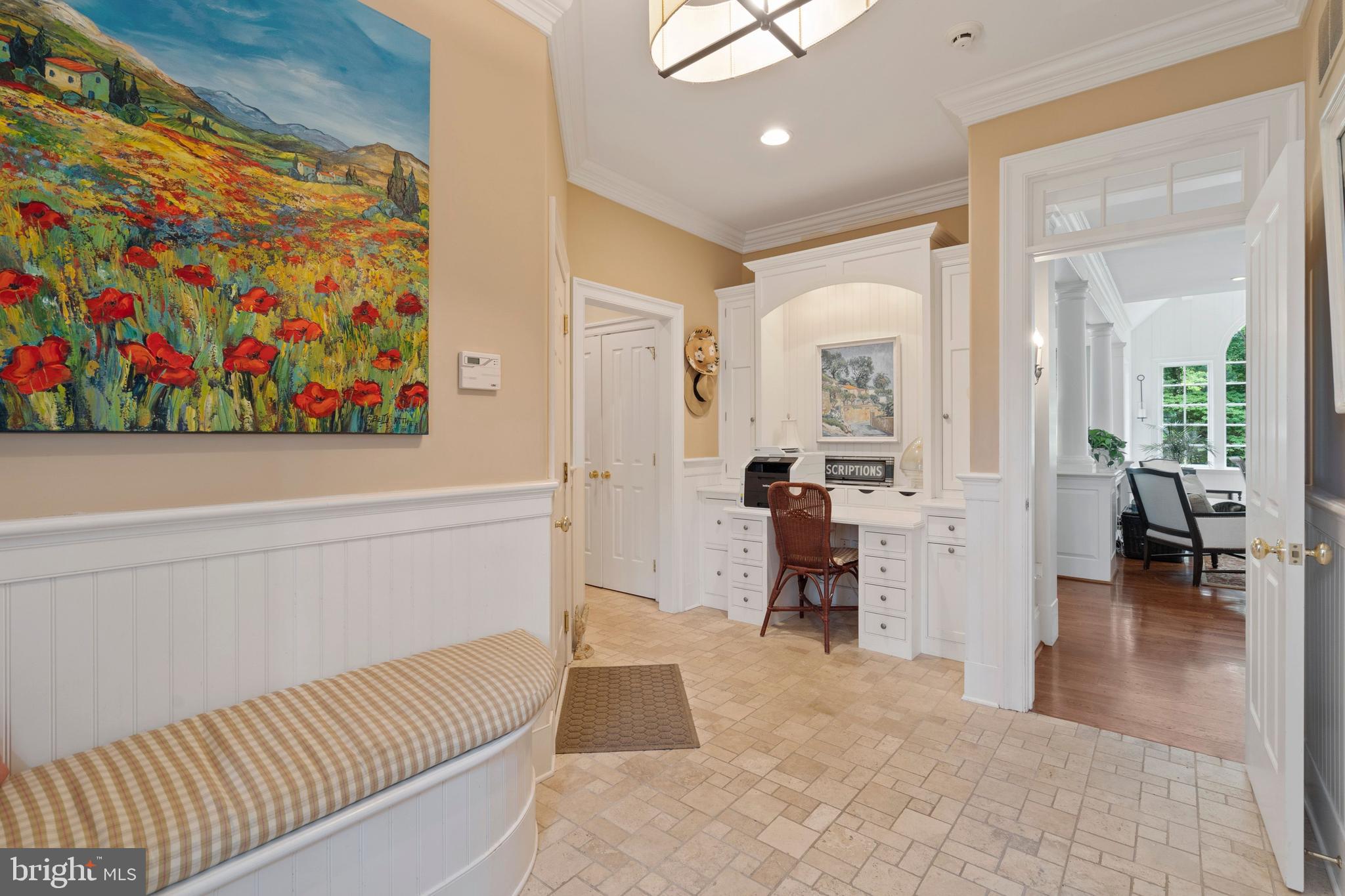 GLADWYNE - Residential