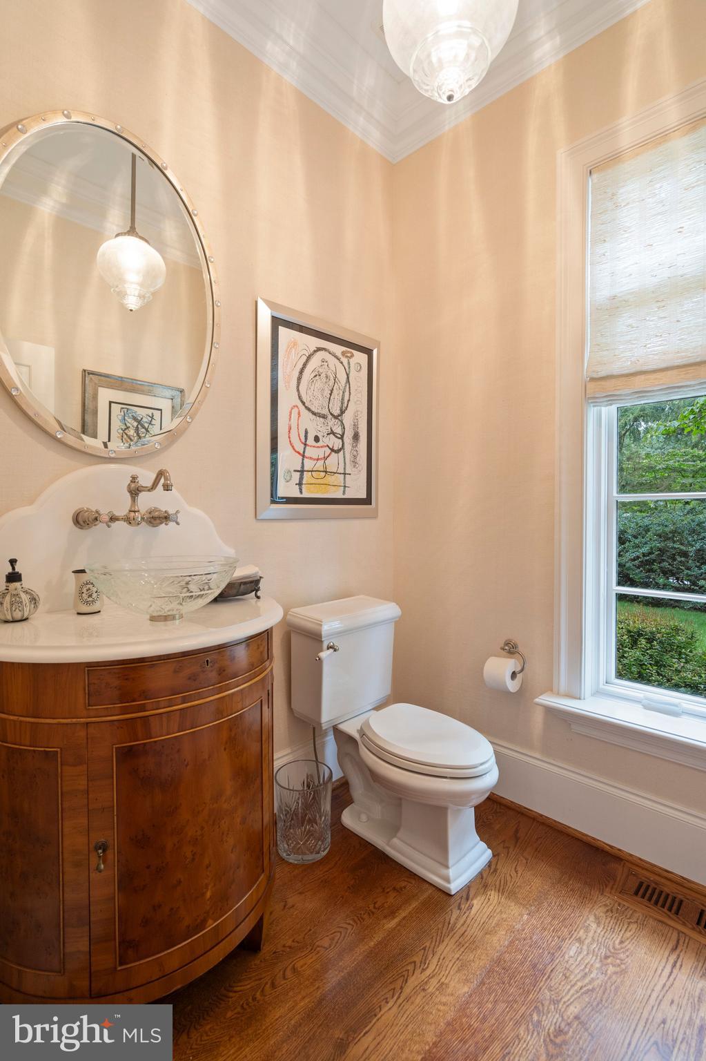 GLADWYNE - Residential