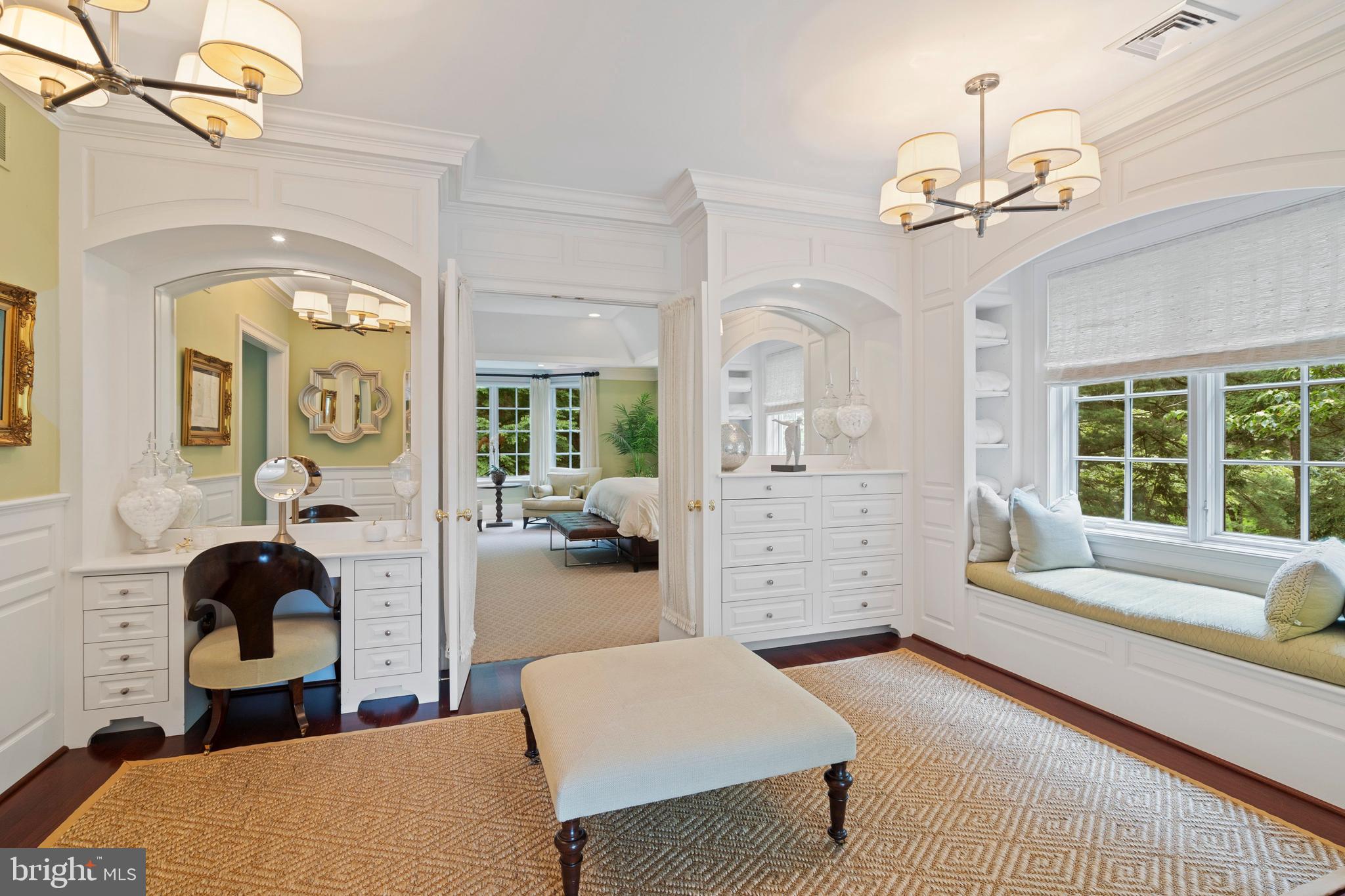 GLADWYNE - Residential