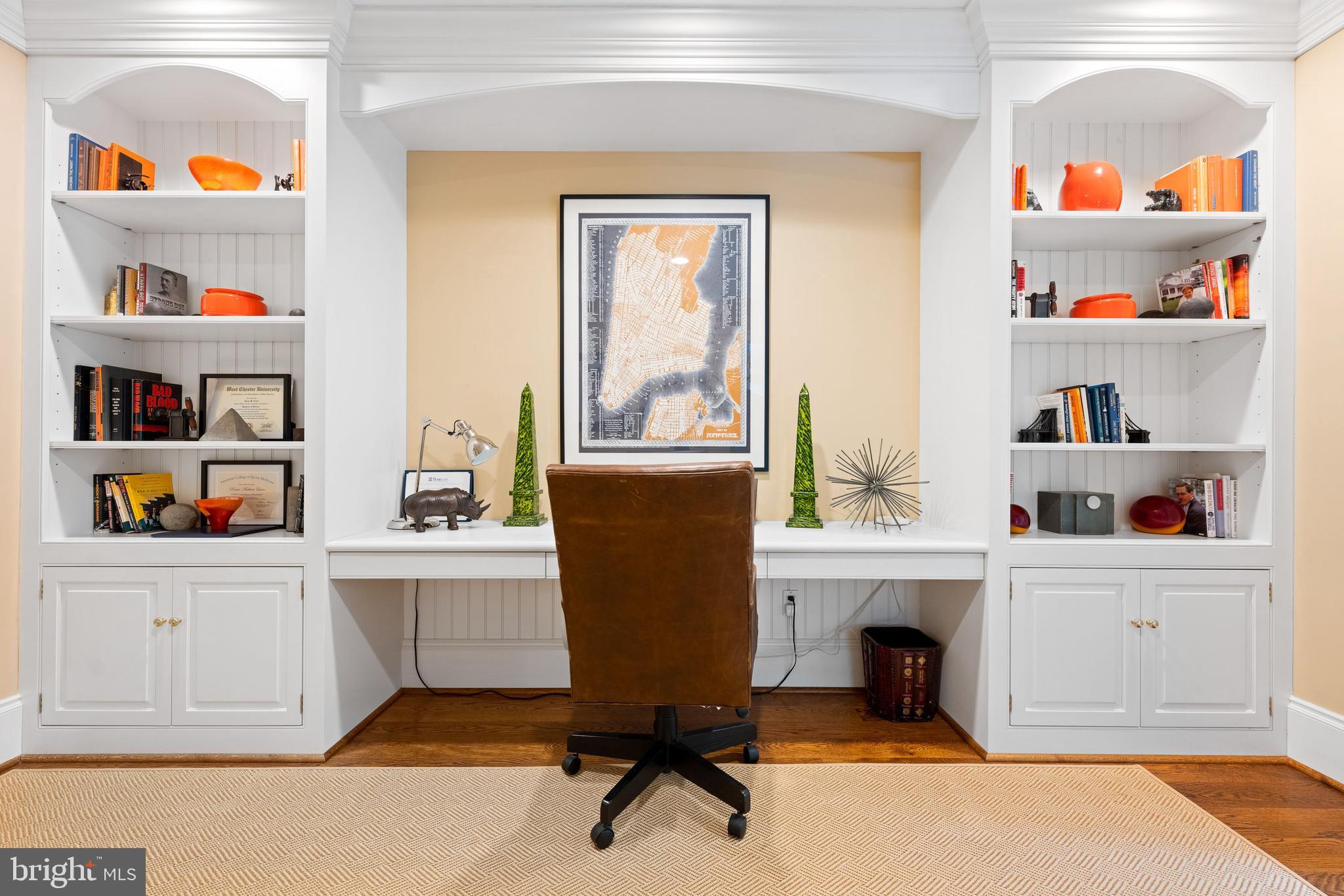 GLADWYNE - Residential