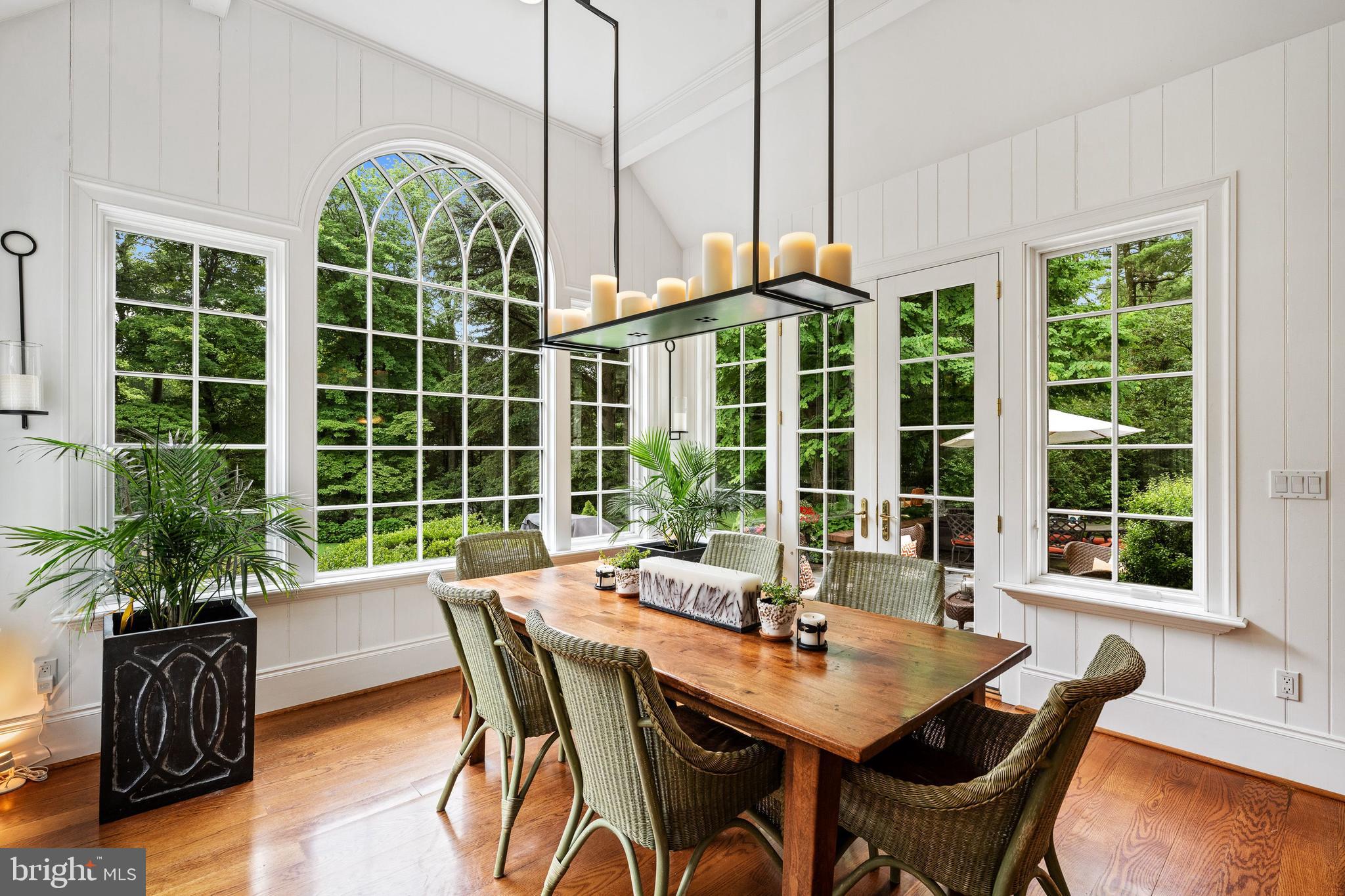 GLADWYNE - Residential