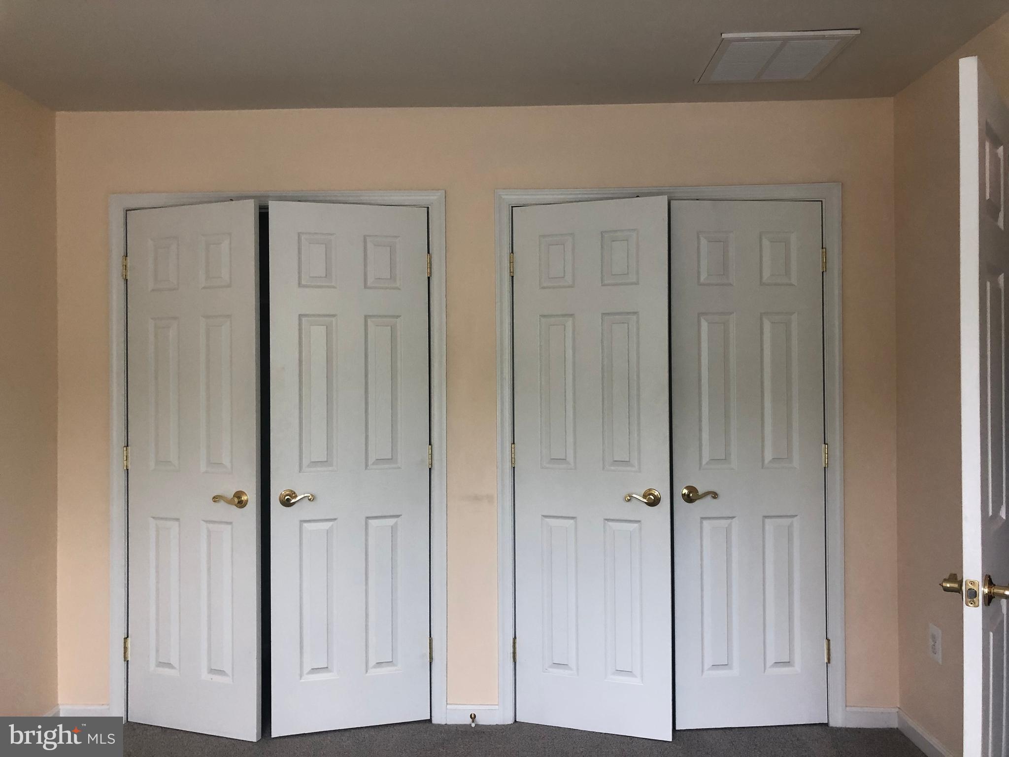 WILDWOOD PARK - Residential Lease