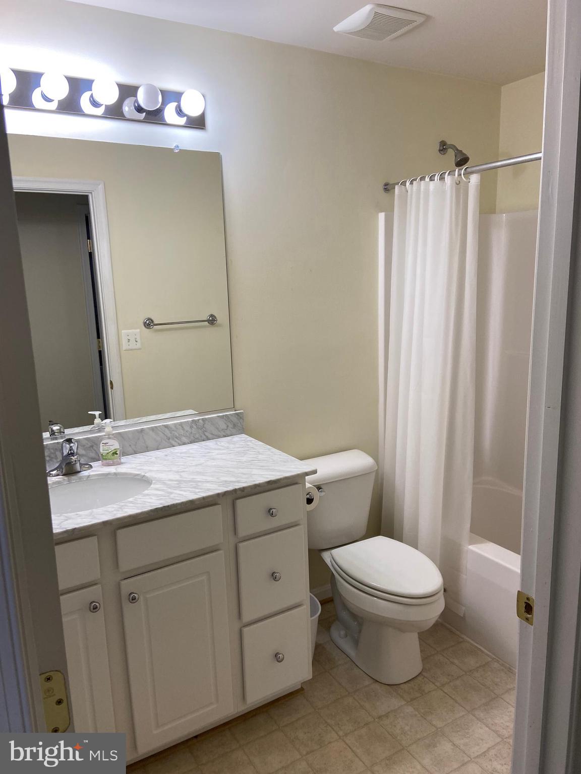 WILDWOOD PARK - Residential Lease