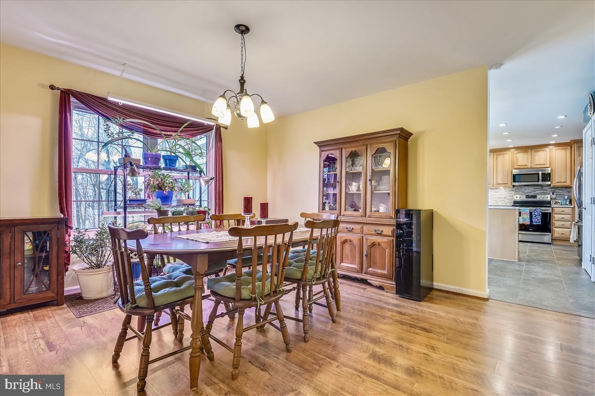 OAKS OF HARFORD - Residential