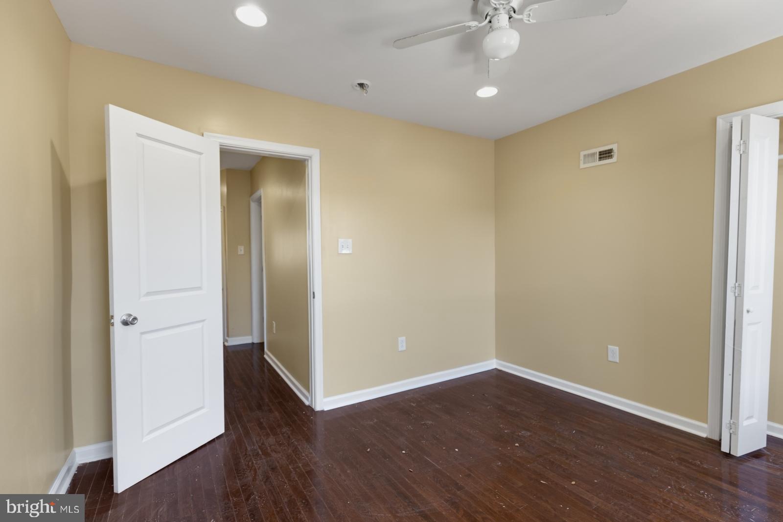 WEST PASSYUNK - Residential