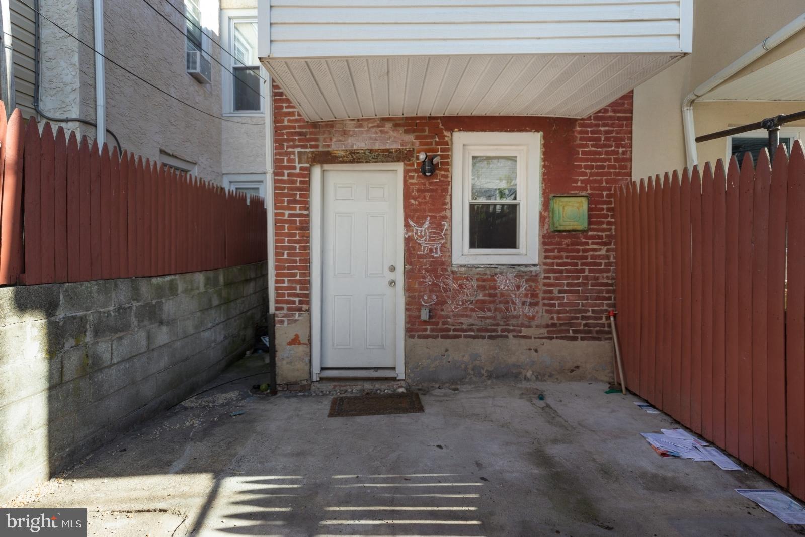WEST PASSYUNK - Residential