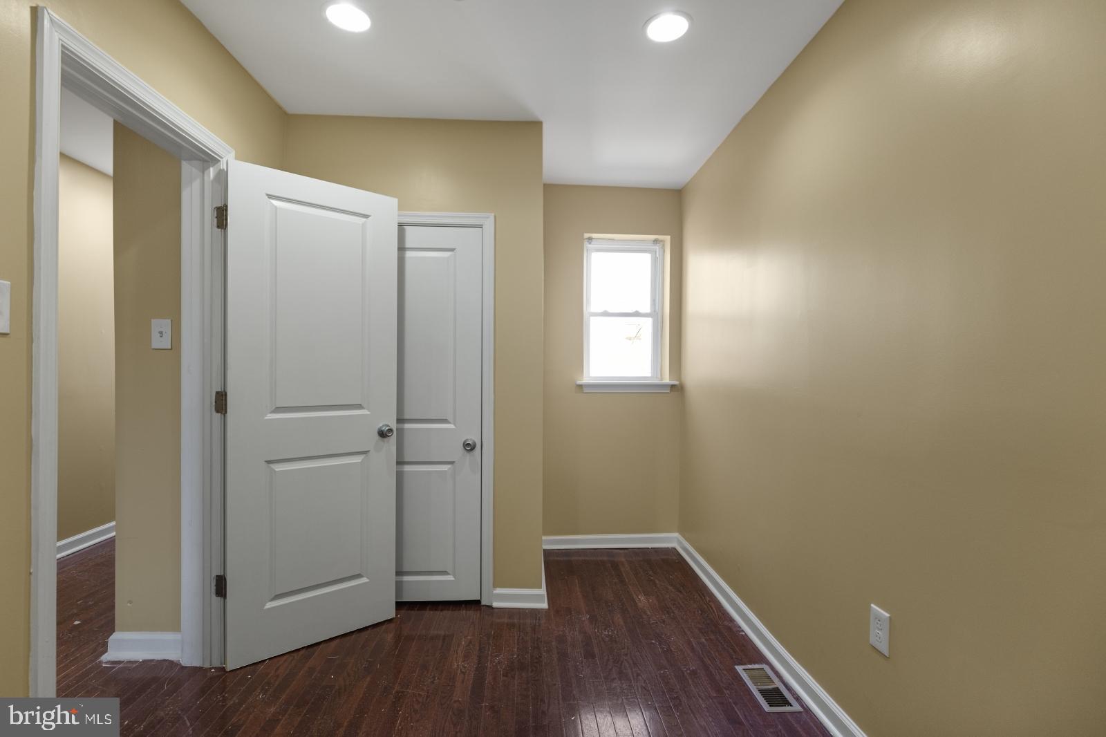 WEST PASSYUNK - Residential