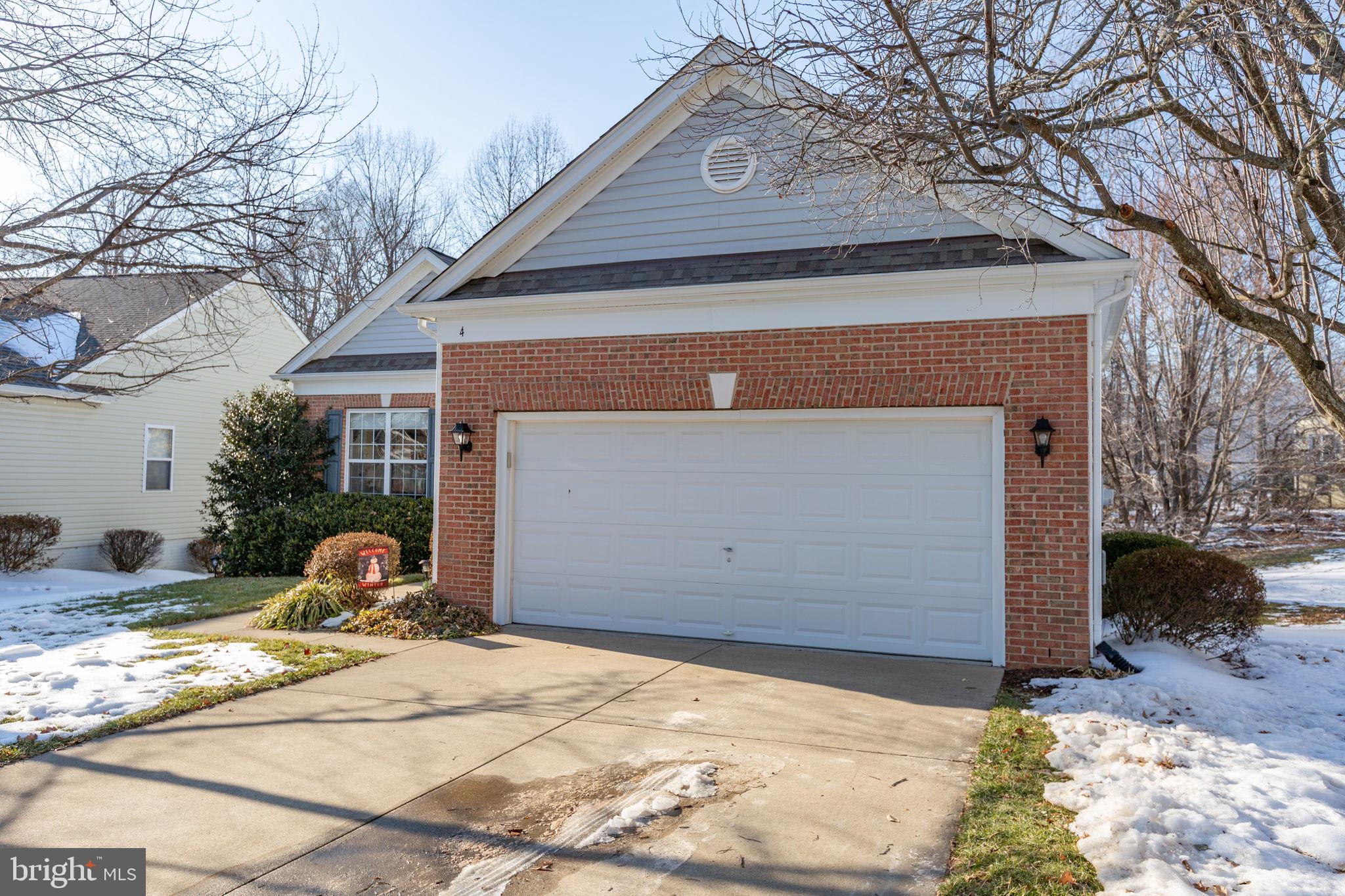 FALLS RUN - Residential