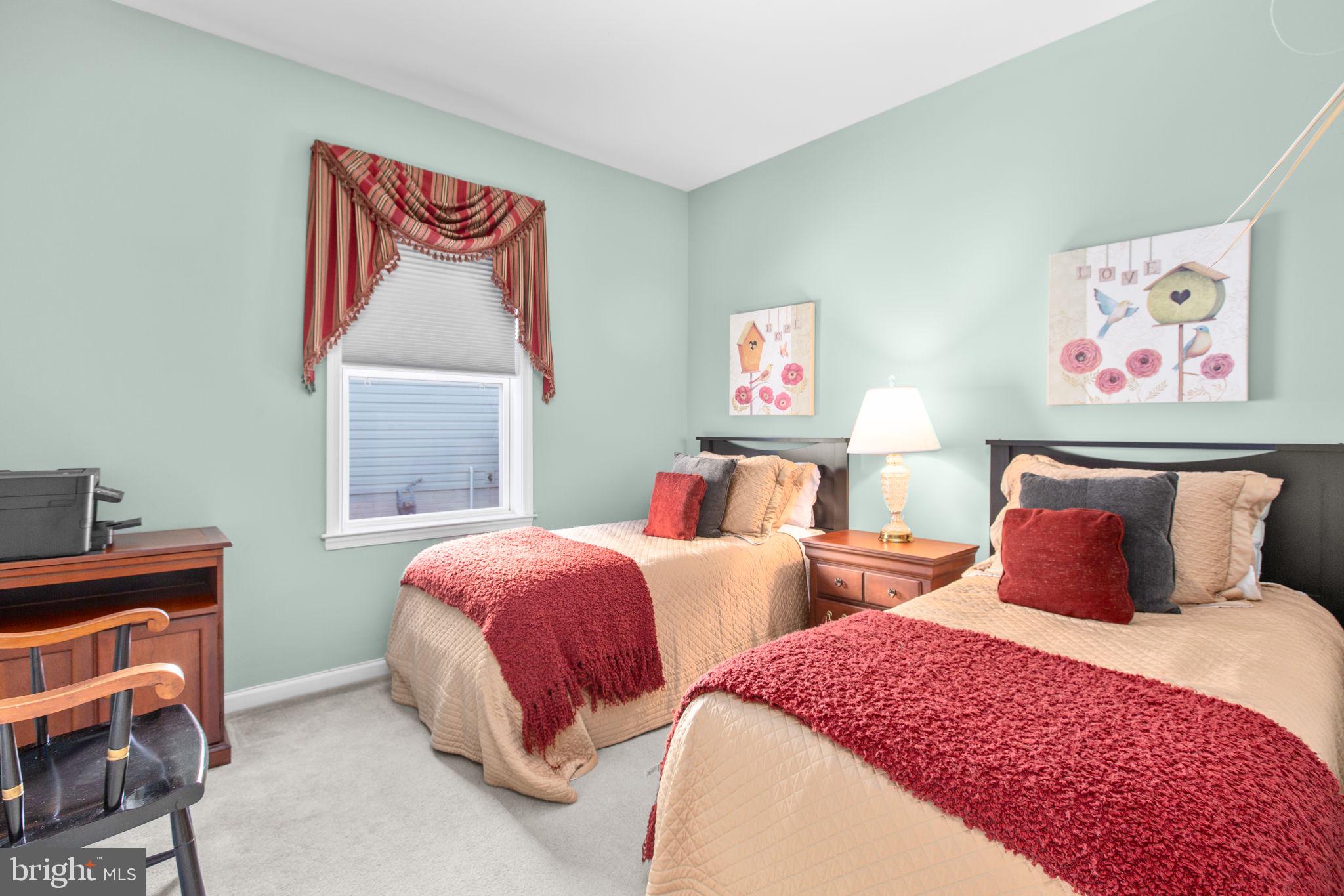 FALLS RUN - Residential