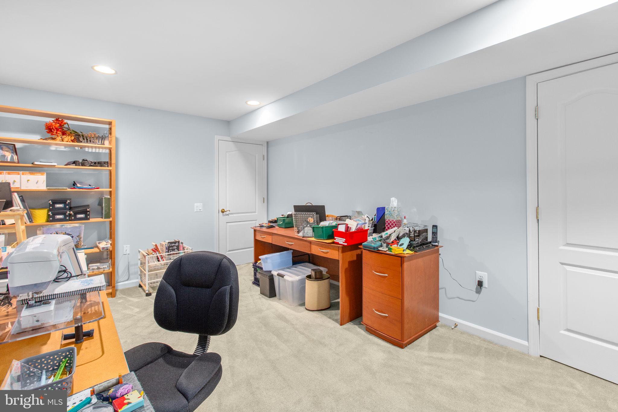 FALLS RUN - Residential