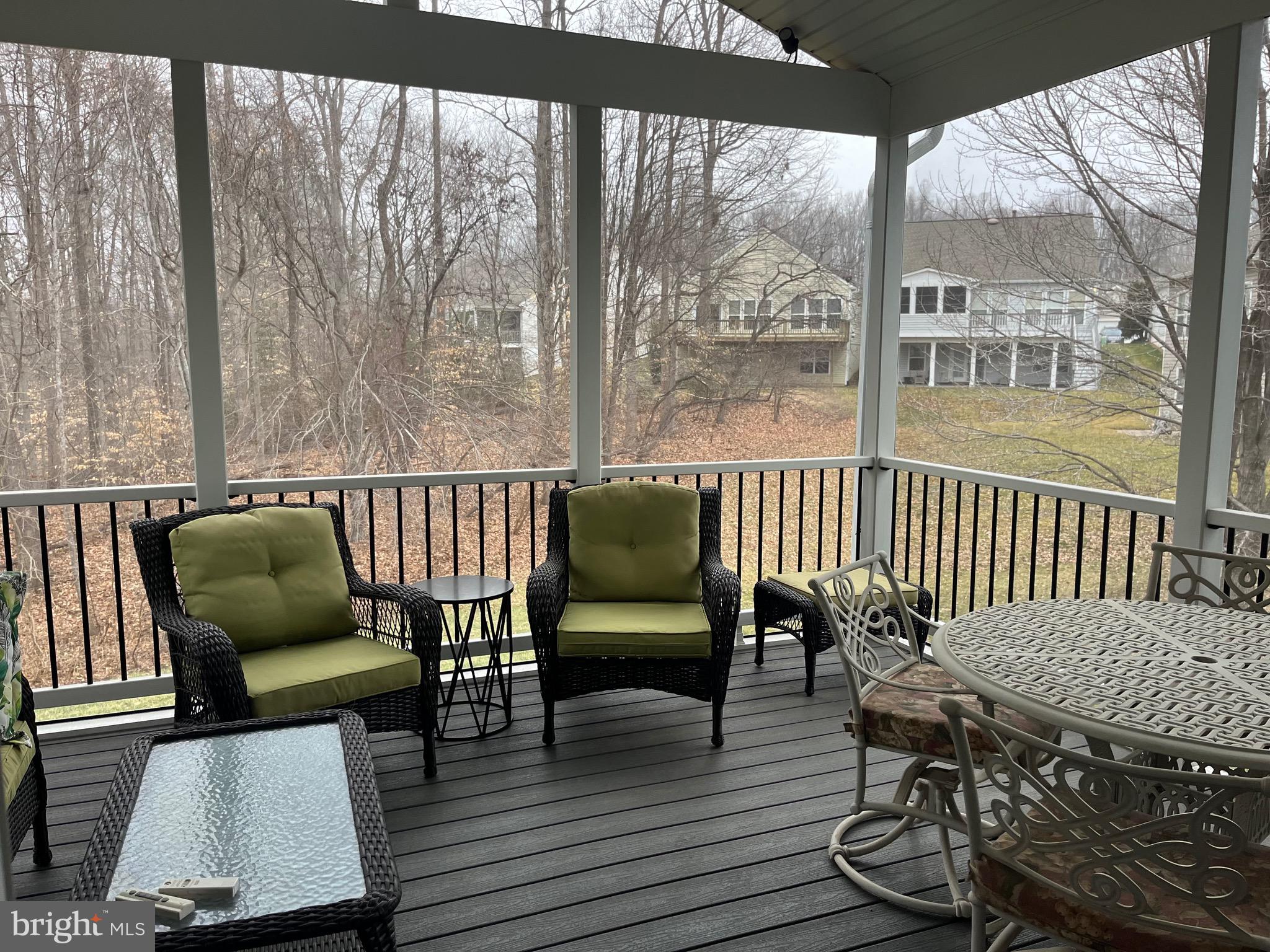 FALLS RUN - Residential