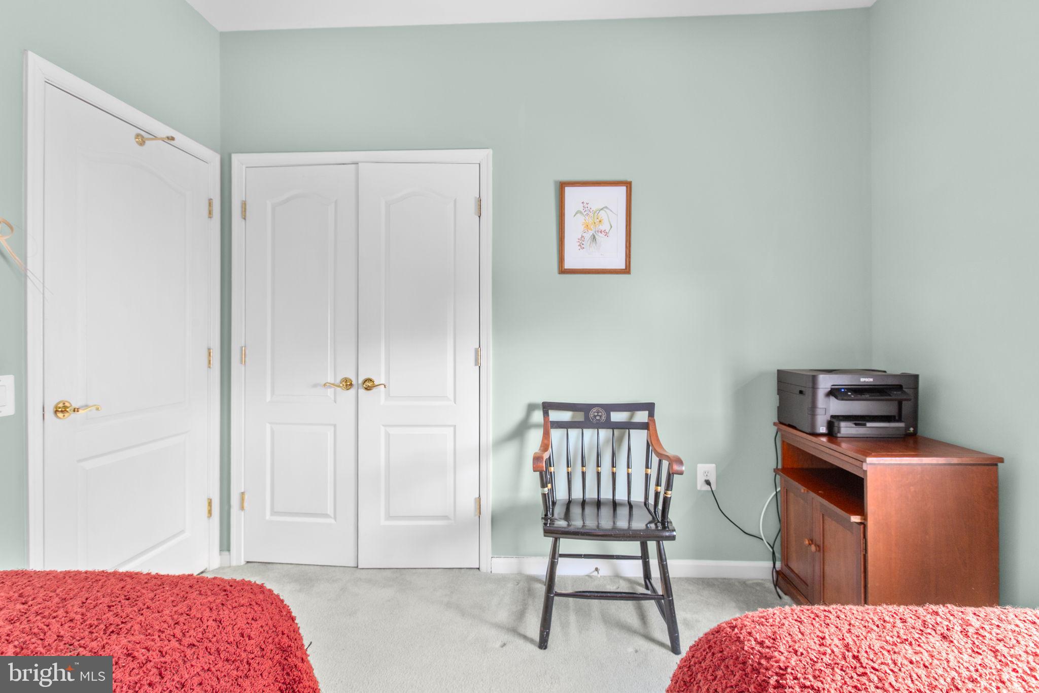 FALLS RUN - Residential