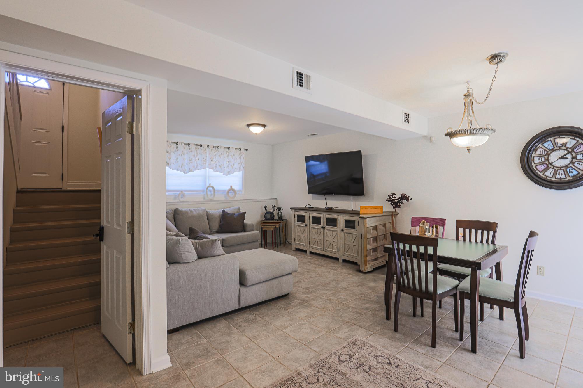 CAINE WOODS - Residential