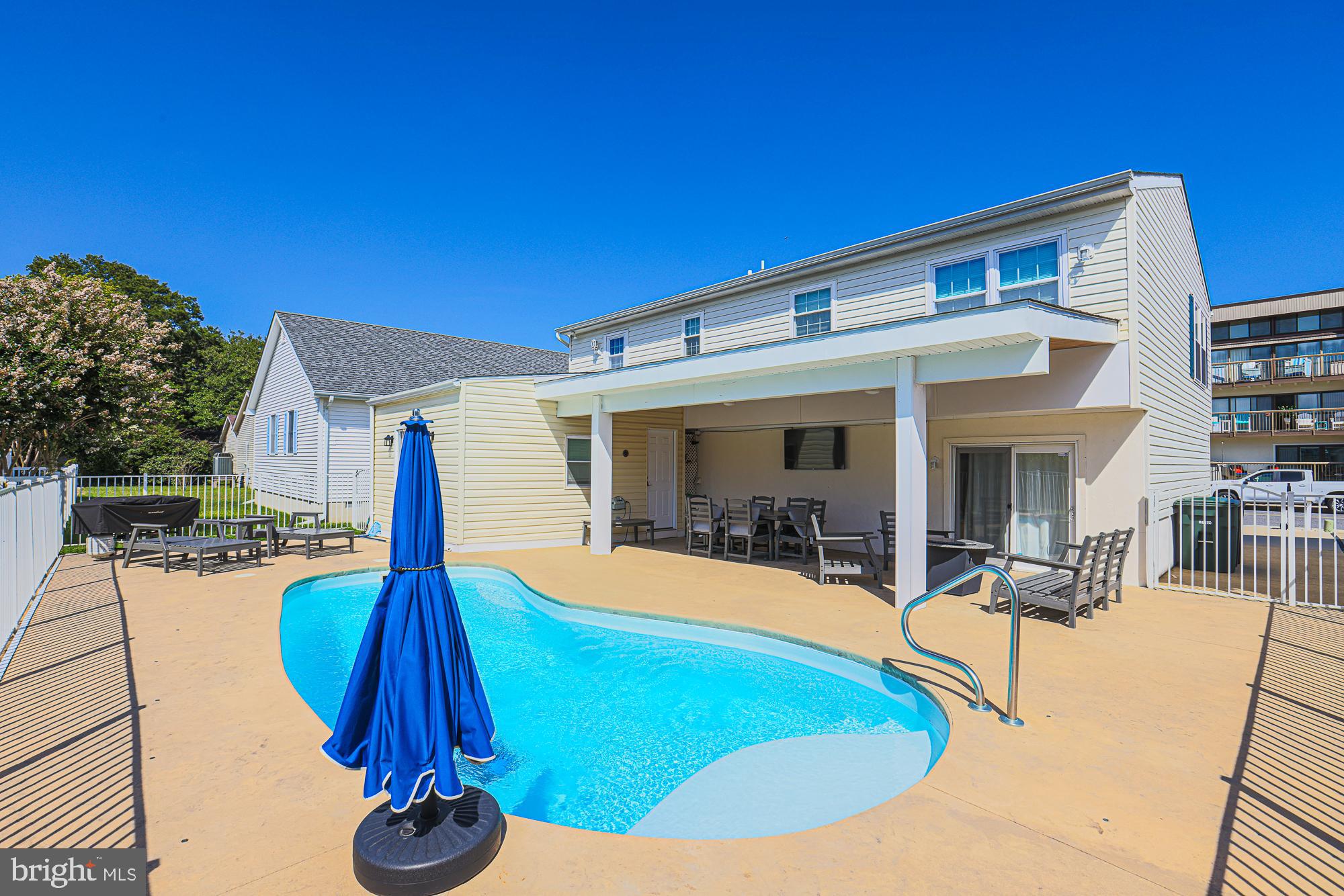 CAINE WOODS - Residential