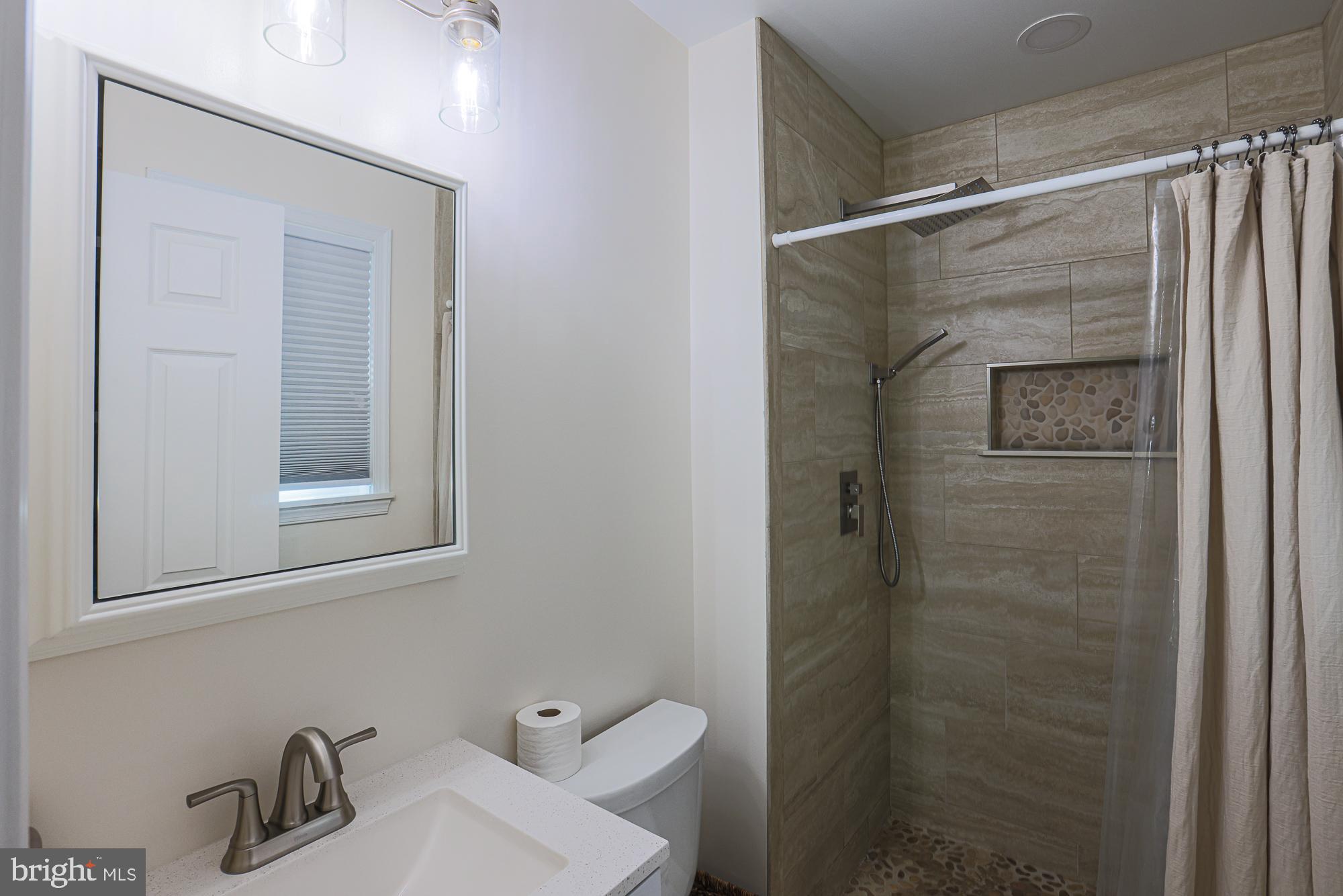 CAINE WOODS - Residential