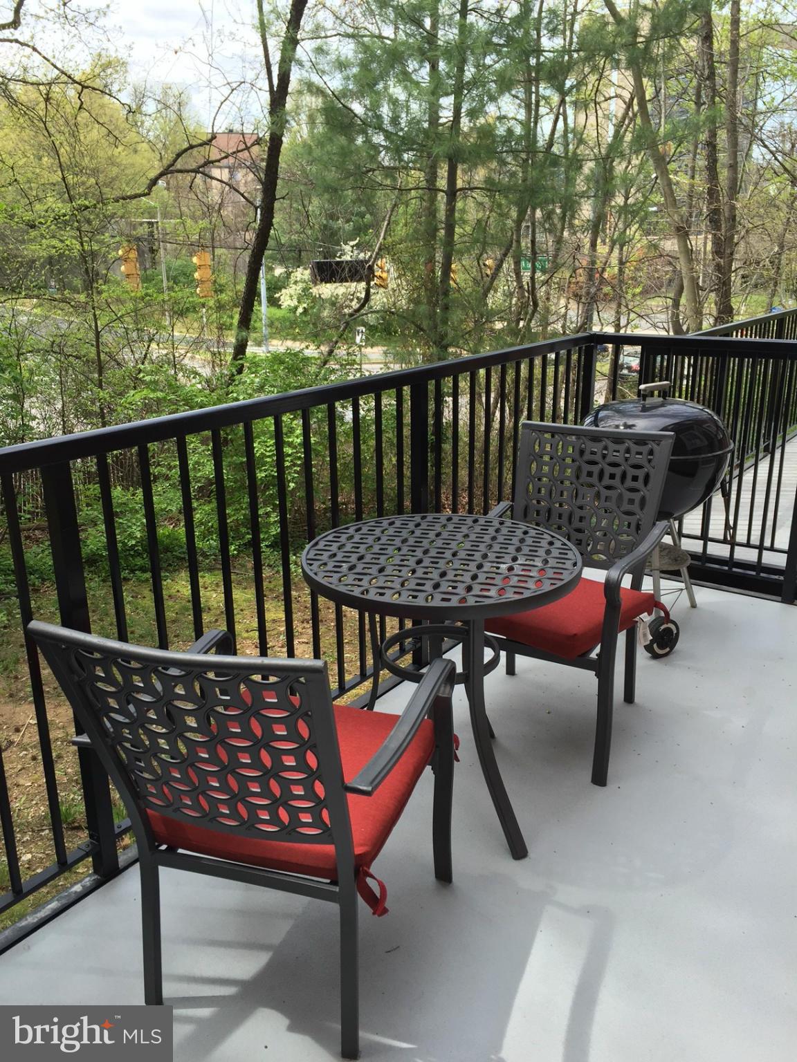 FAIRLINGTON VILLAGE - Residential