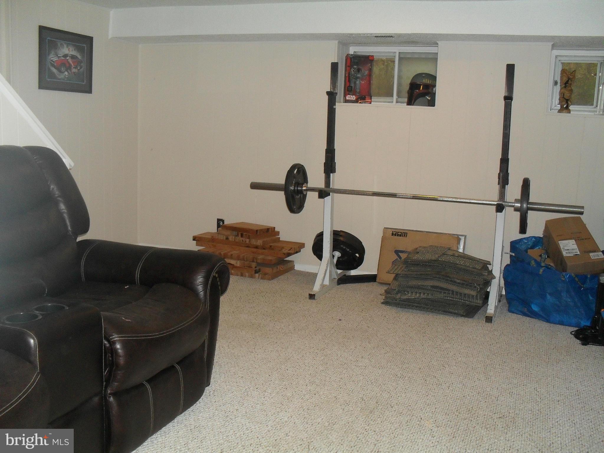 FAIRLINGTON VILLAGE - Residential