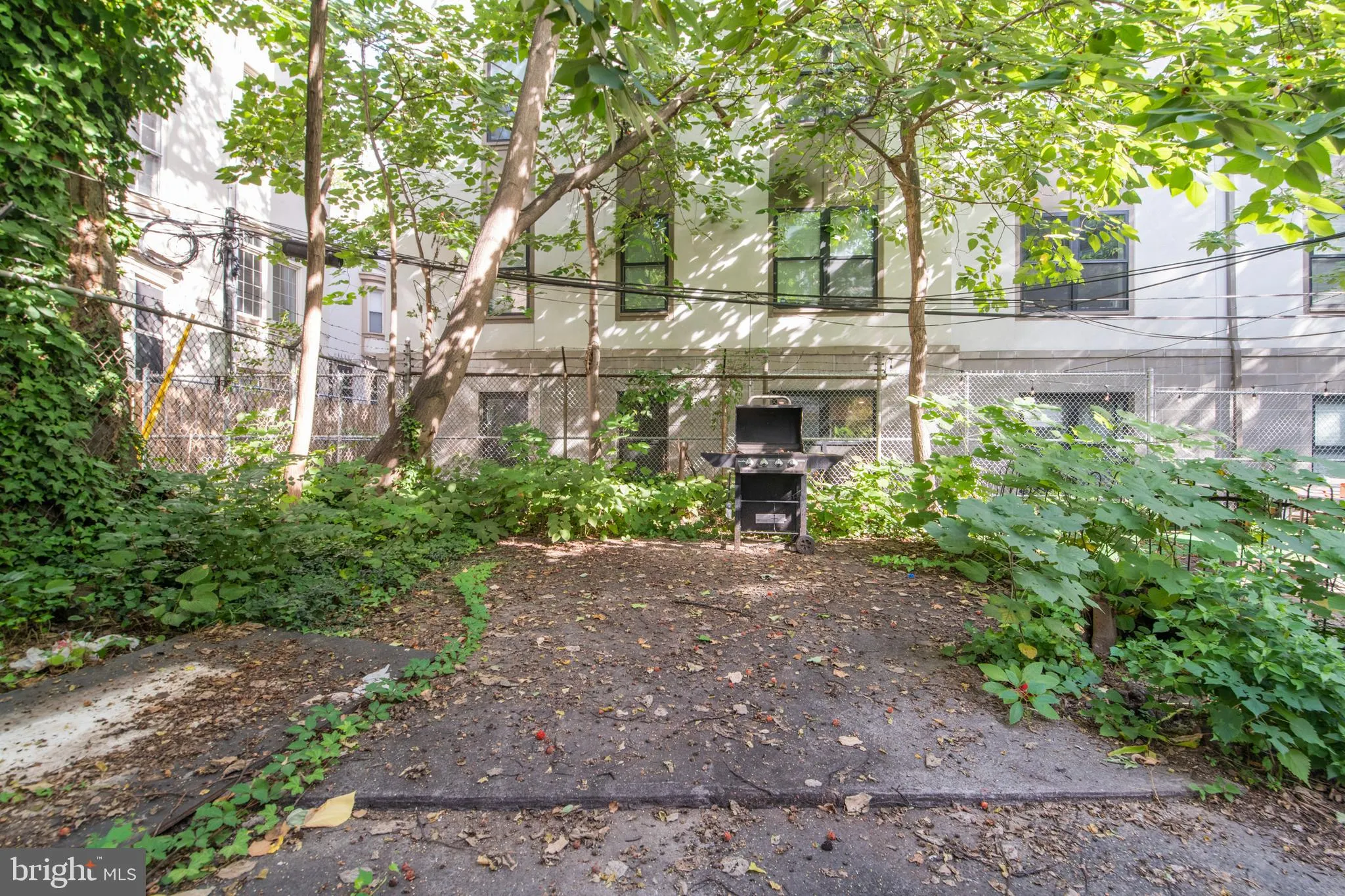 Philadelphia, Pennsylvania 19104, United States, 7 Bedrooms Bedrooms, ,3 BathroomsBathrooms,Residential,Active,41118