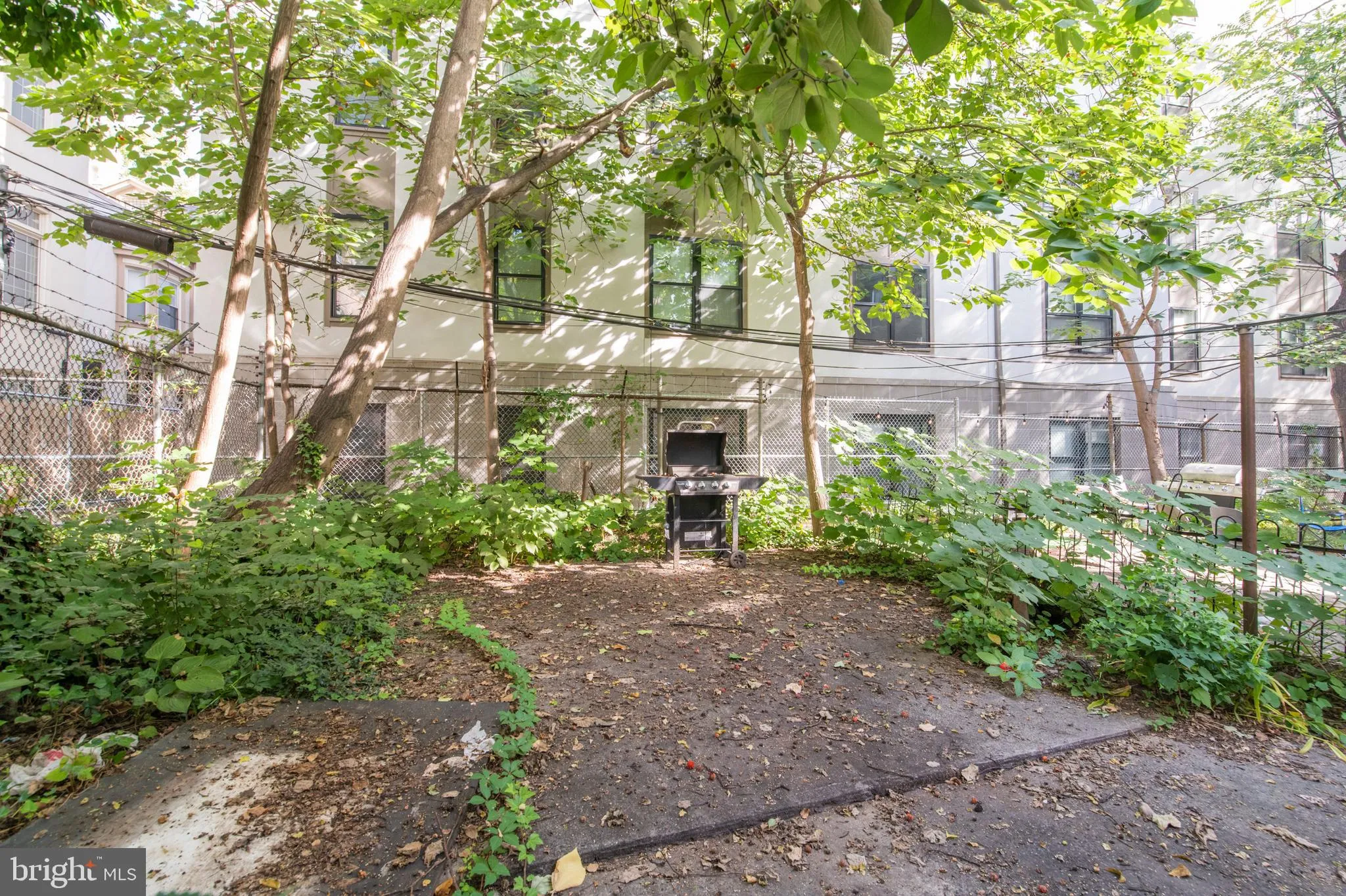Philadelphia, Pennsylvania 19104, United States, 7 Bedrooms Bedrooms, ,3 BathroomsBathrooms,Residential,Active,41118