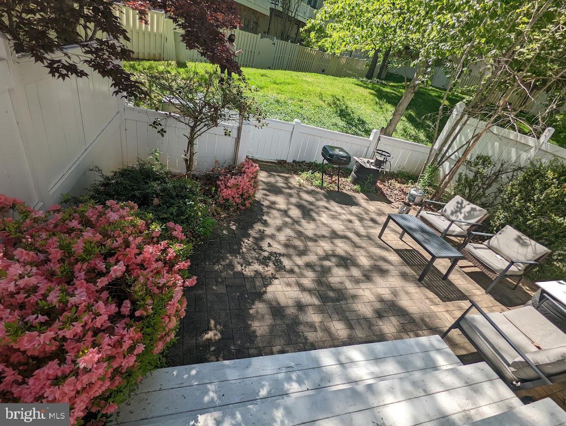 VIRGINIA CENTER - Residential Lease