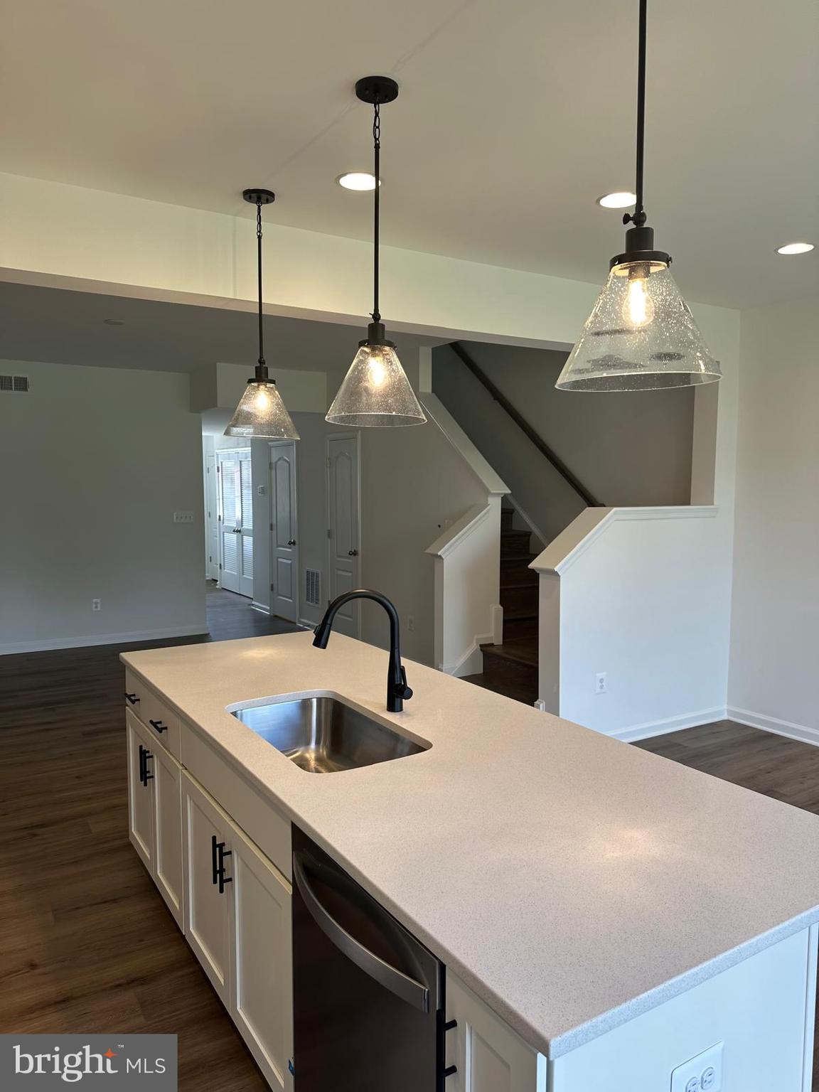 MCCAULEY CROSSING - Residential Lease