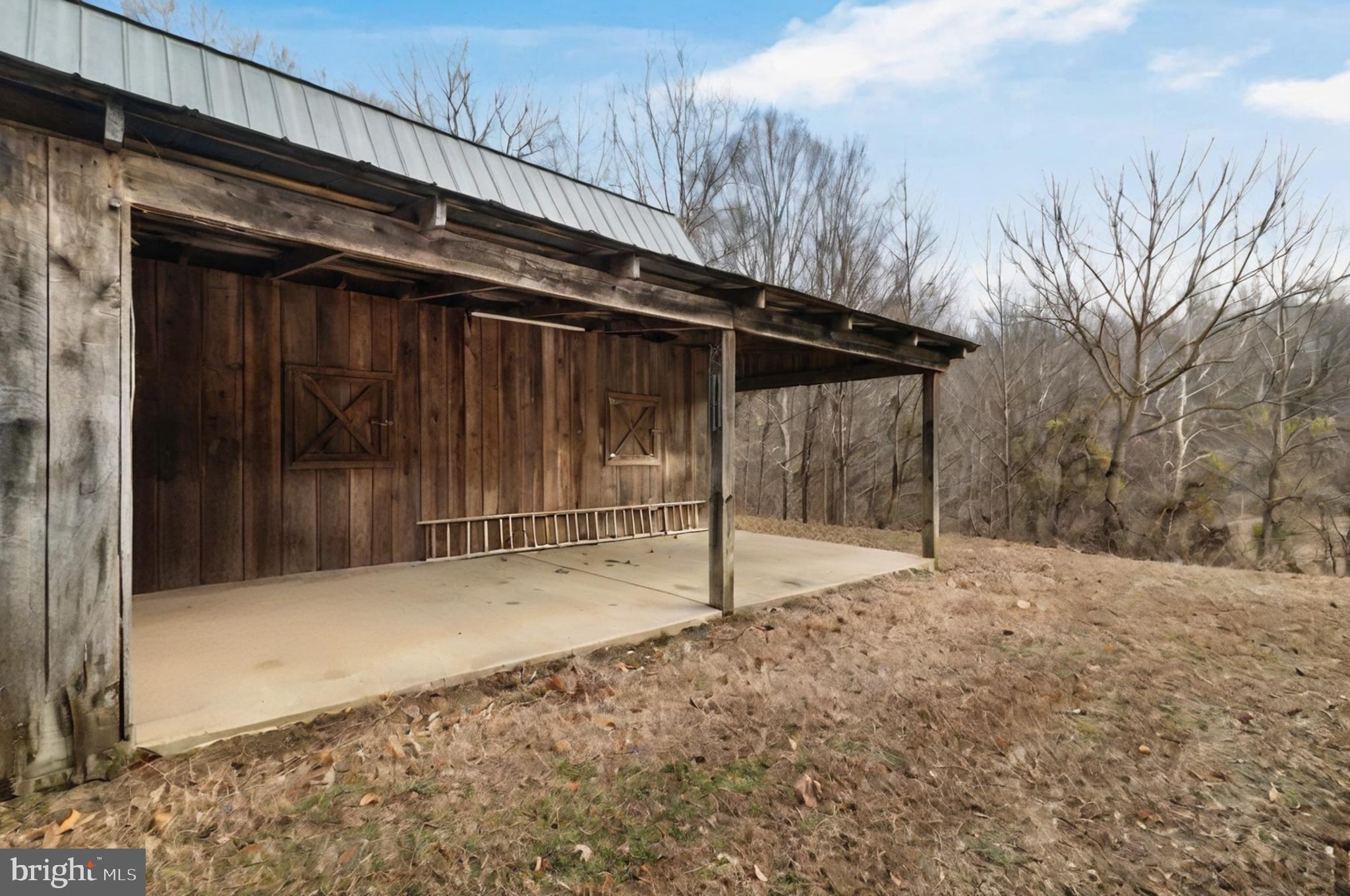 OLDE OAK FARM - Residential