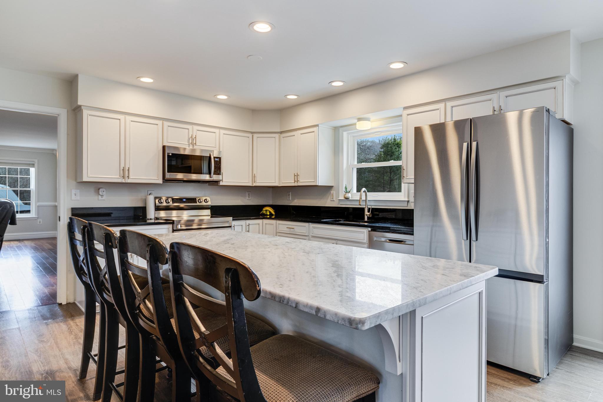 OLDE OAK FARM - Residential