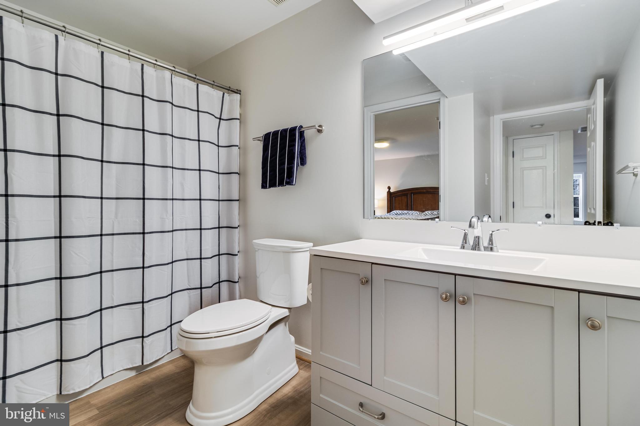 OLDE OAK FARM - Residential