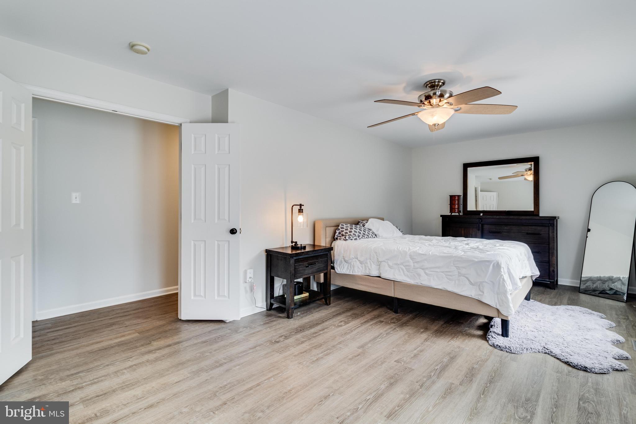 OLDE OAK FARM - Residential