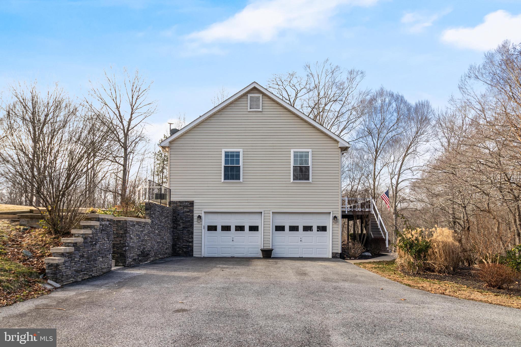 OLDE OAK FARM - Residential