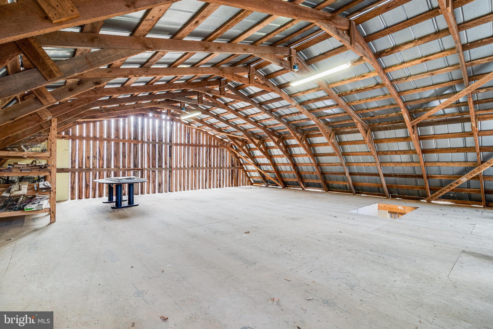 OLDE OAK FARM - Residential